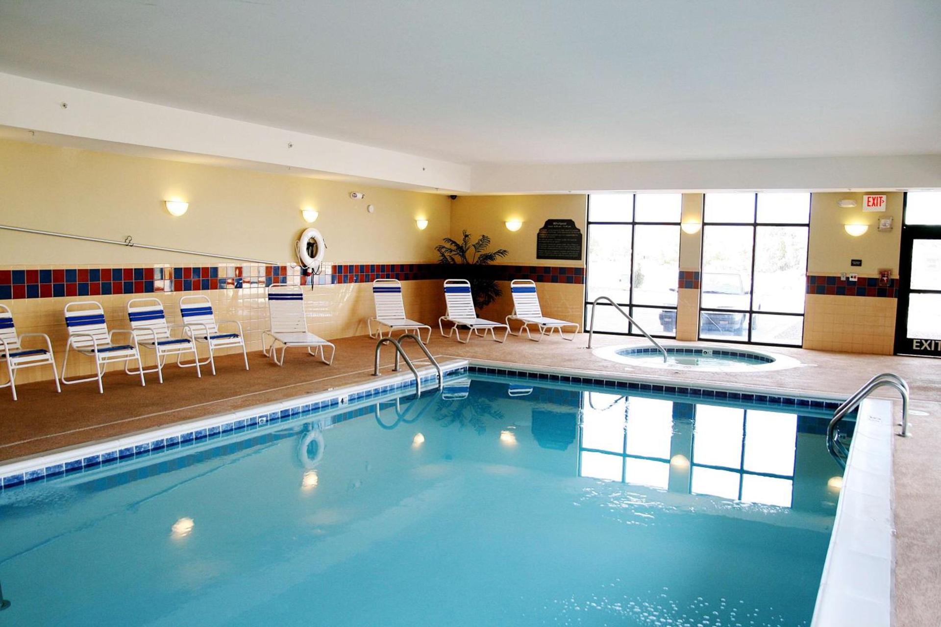Hampton Inn Canon City photo 7