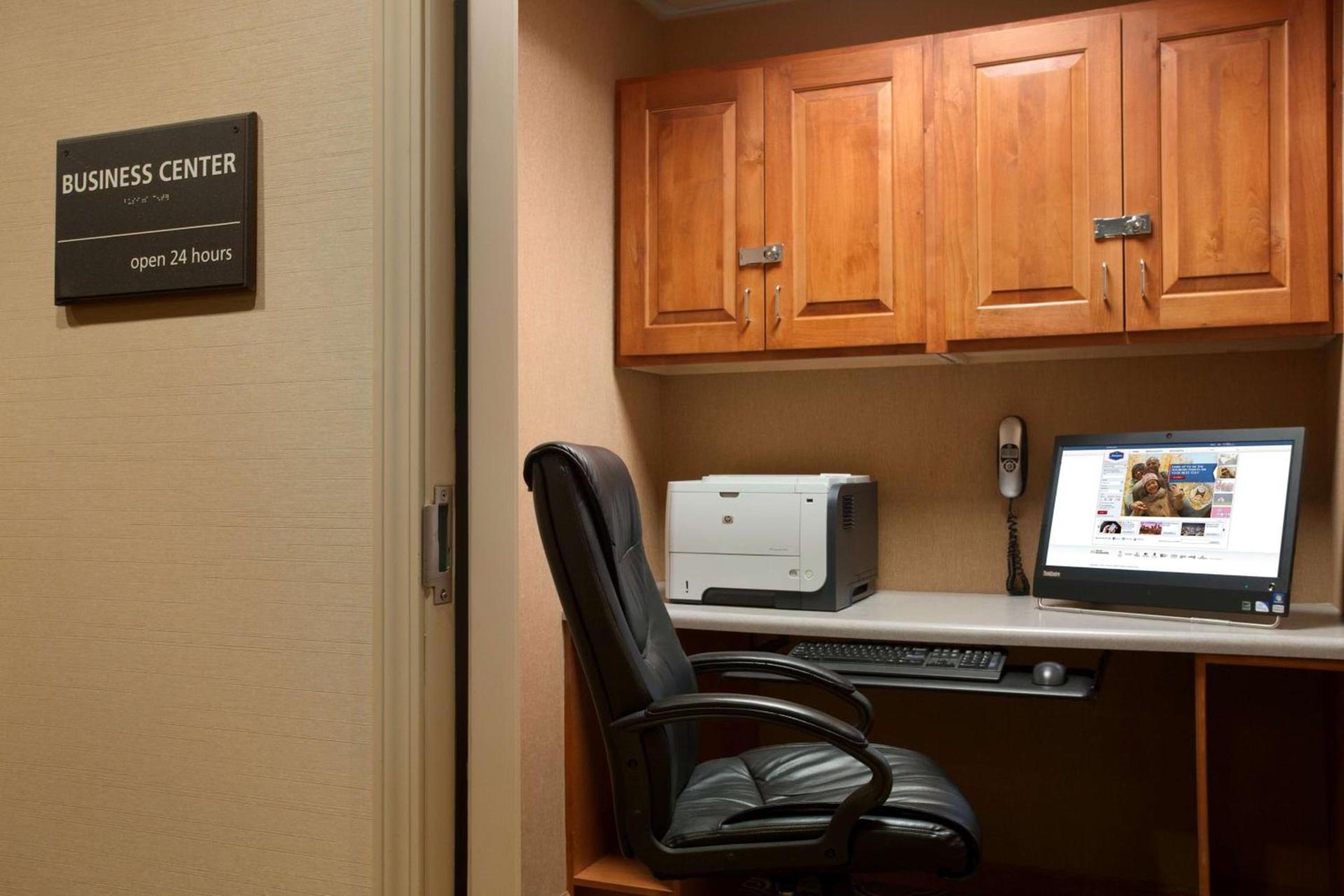 Hampton Inn Canon City photo 27
