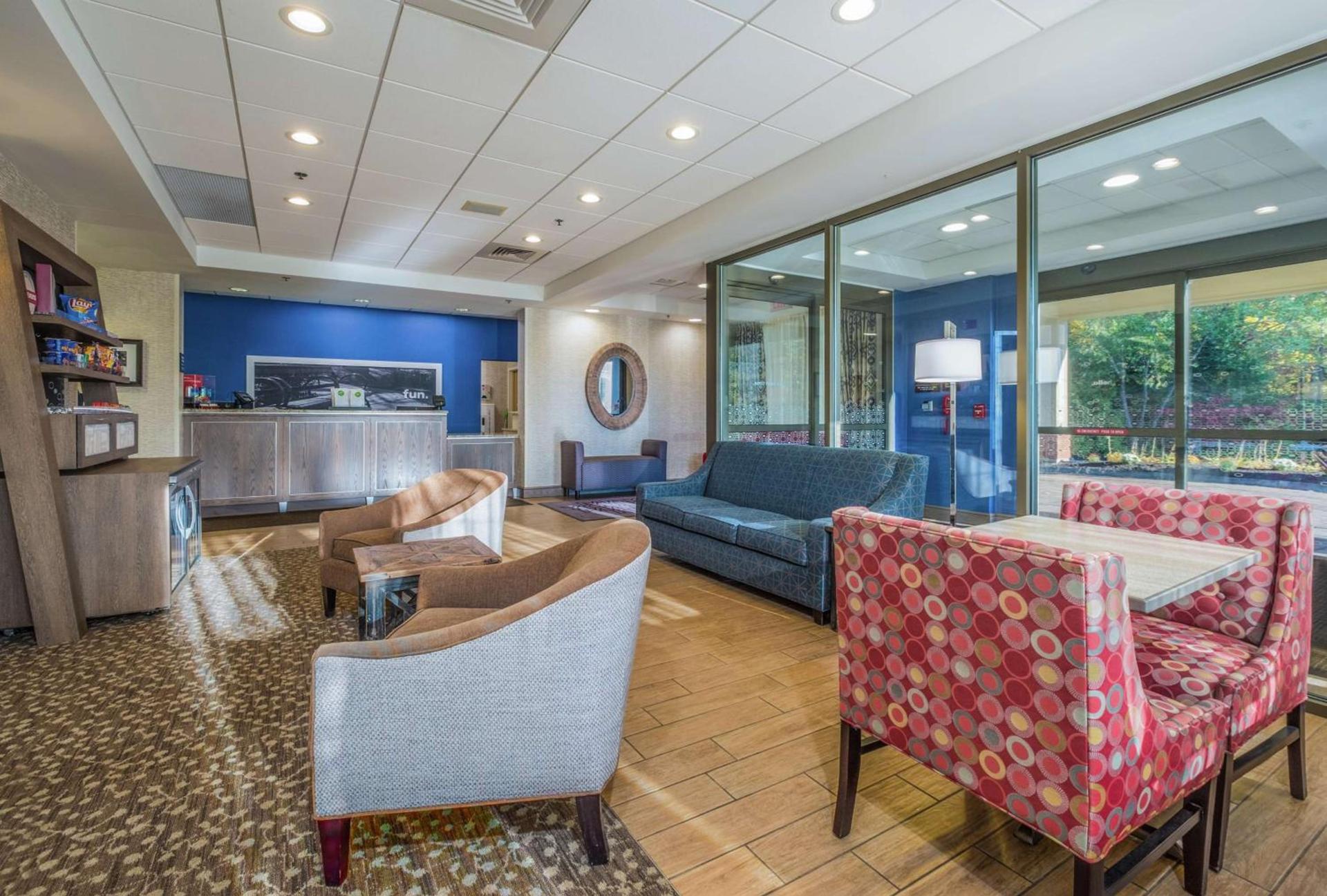 Hampton Inn Freeport/Brunswick photo 6