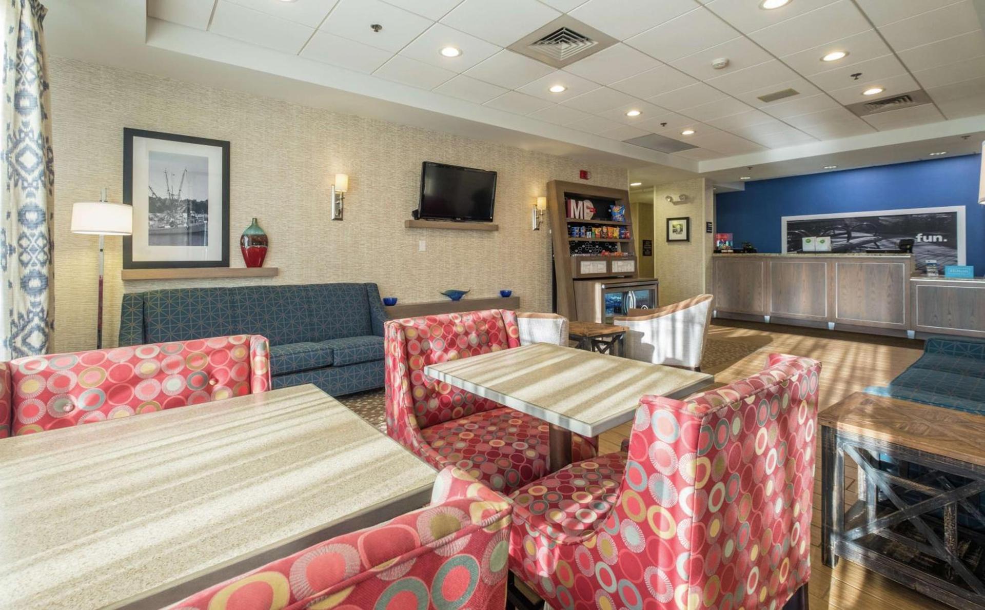 Hampton Inn Freeport/Brunswick photo 9