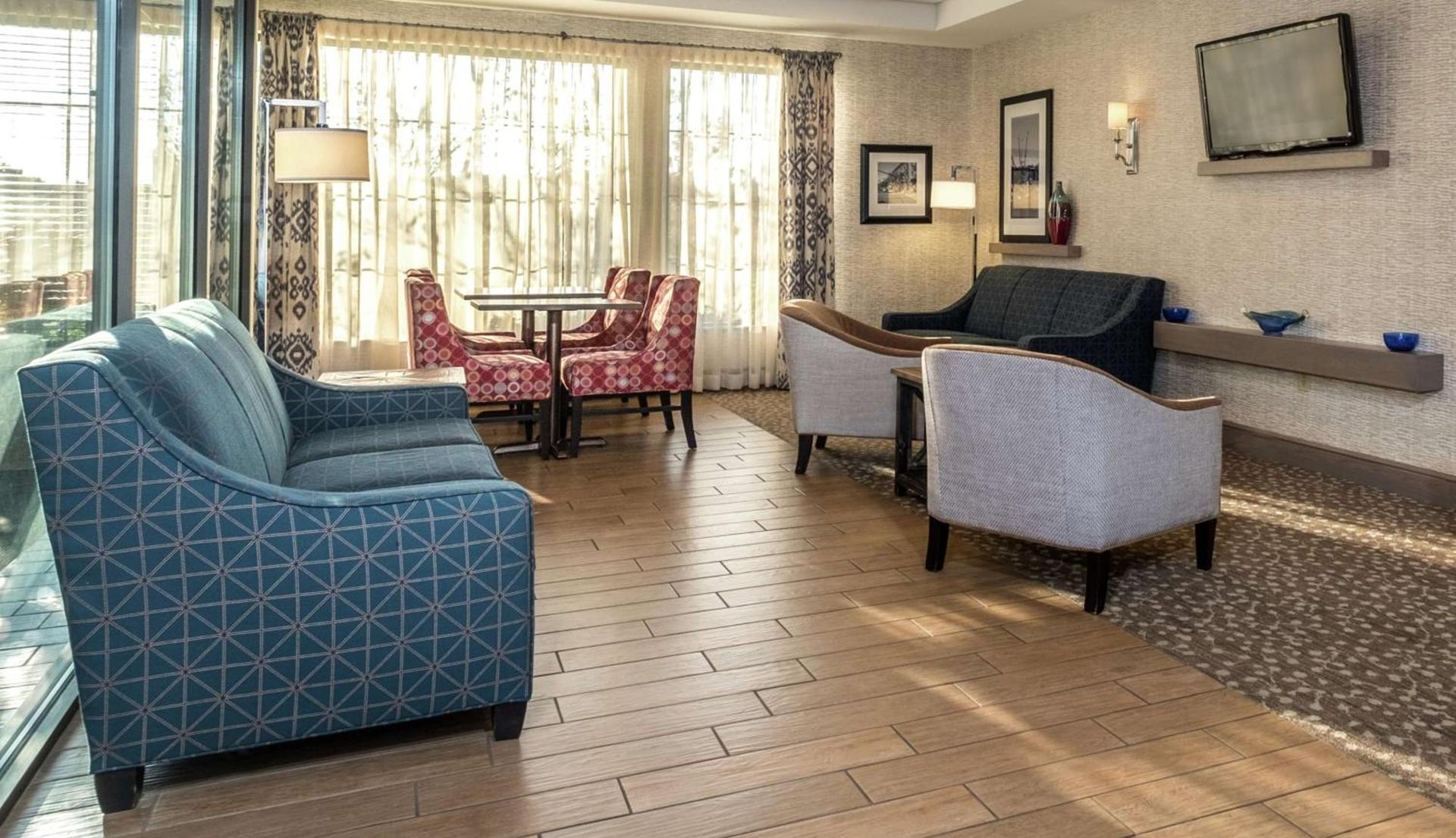 Hampton Inn Freeport/Brunswick photo 8
