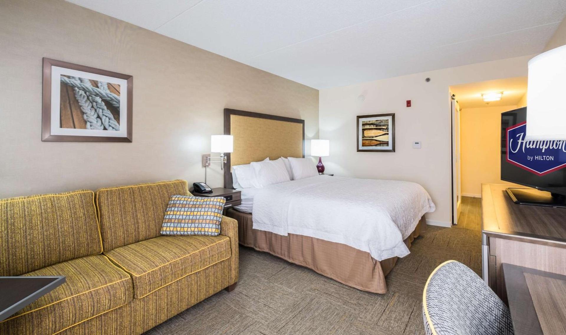 Hampton Inn Freeport/Brunswick photo 43