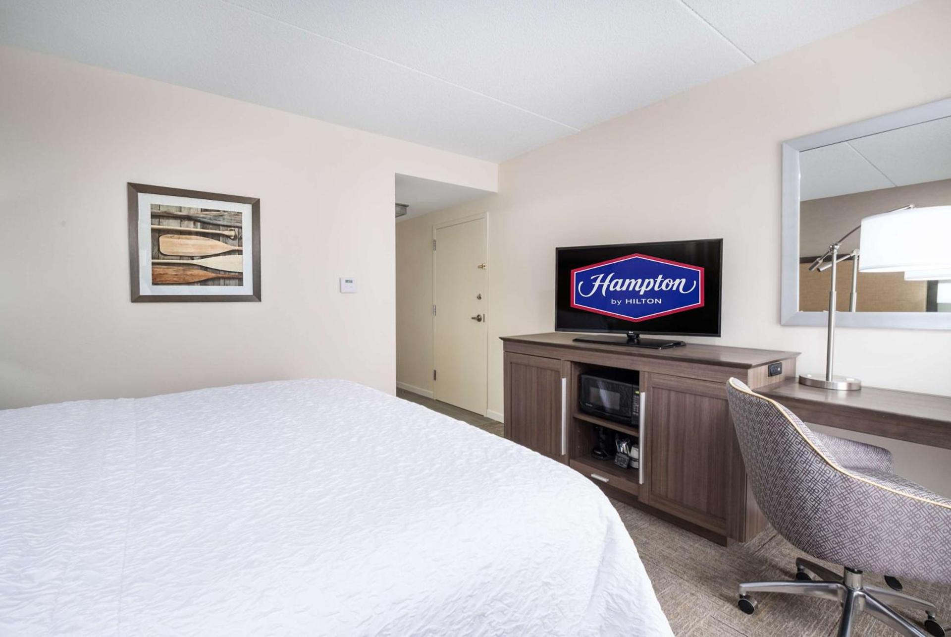 Hampton Inn Freeport/Brunswick photo 51