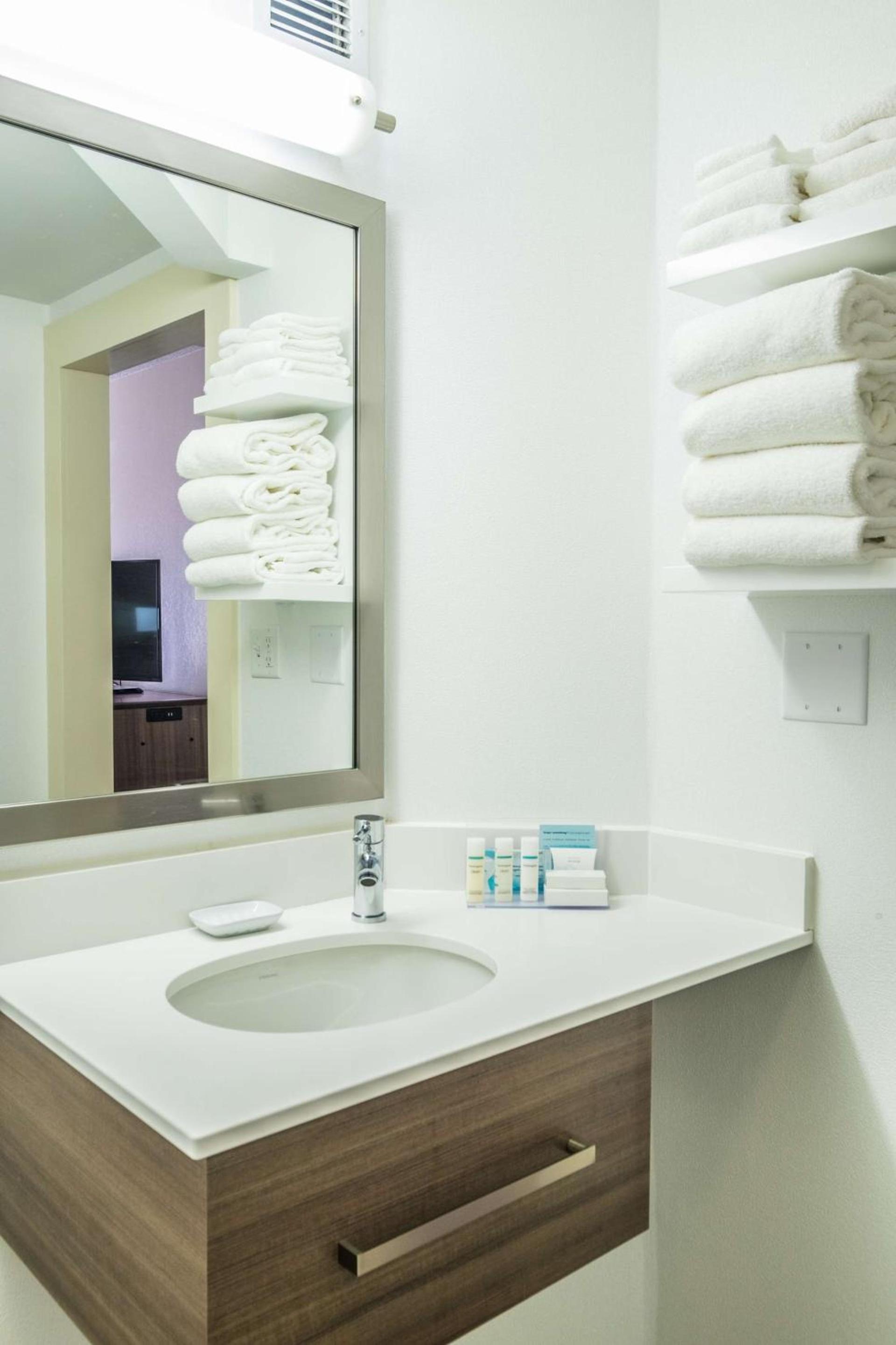 Hampton Inn Freeport/Brunswick photo 52