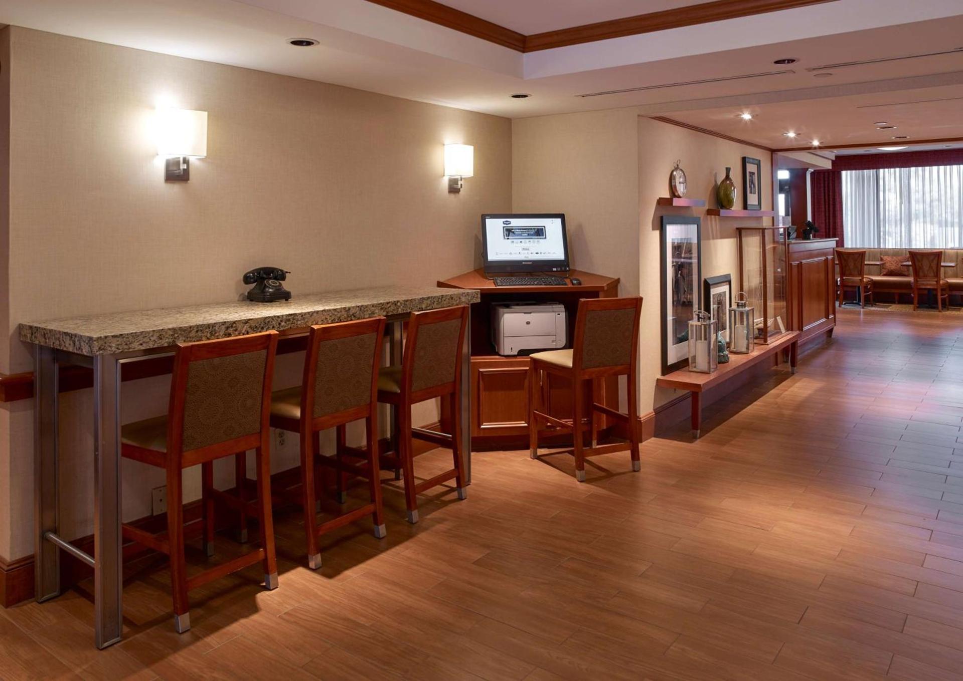 Long Creek Hotel photo 24