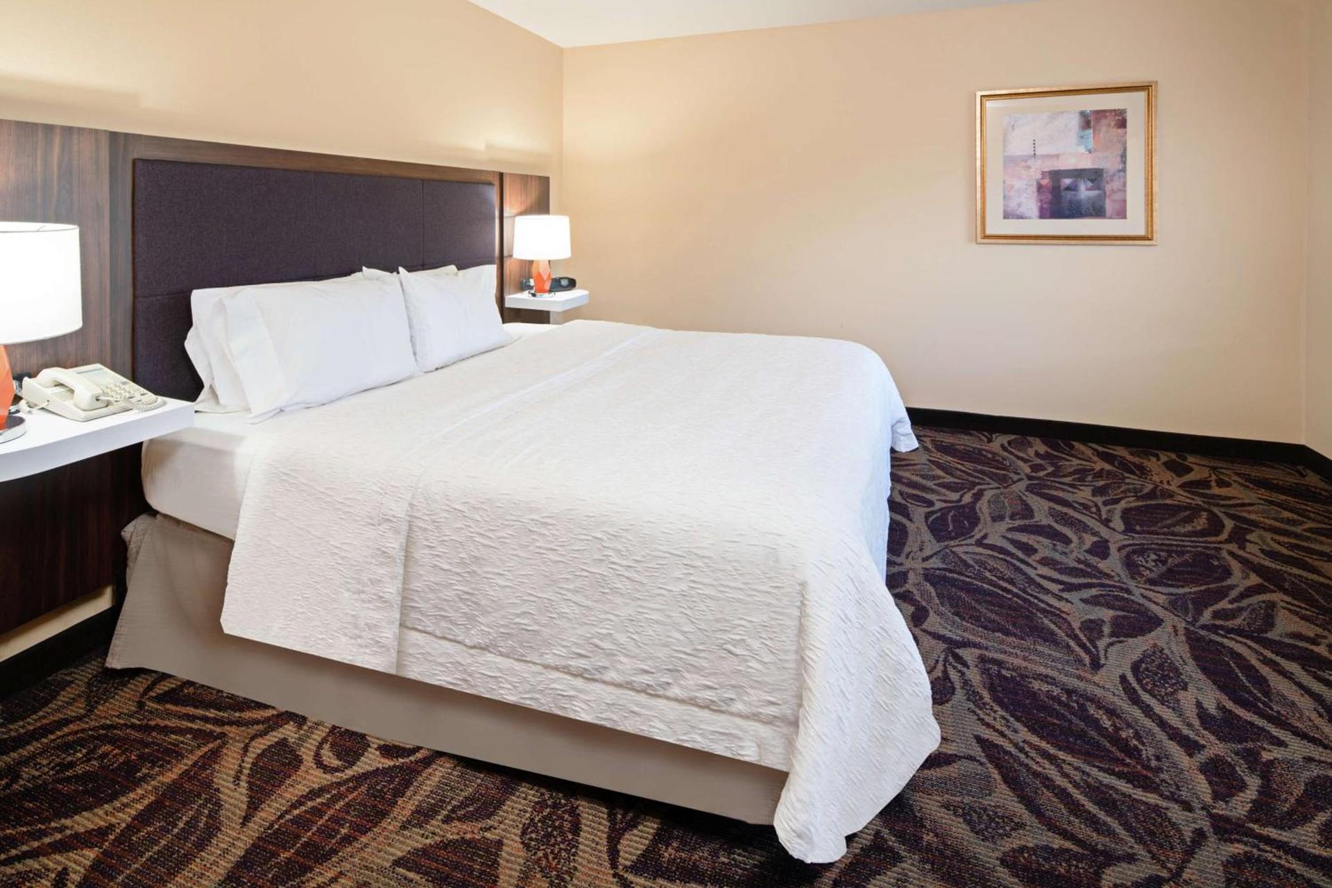 Hampton Inn & Suites Bremerton photo 19