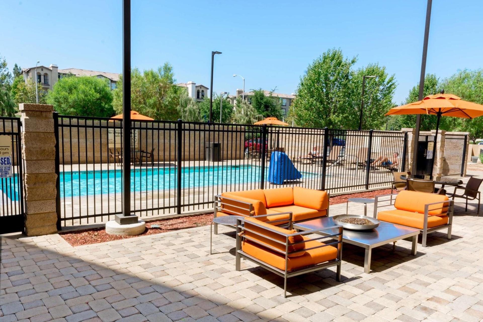 Hampton Inn & Suites Riverside/Corona East photo 6