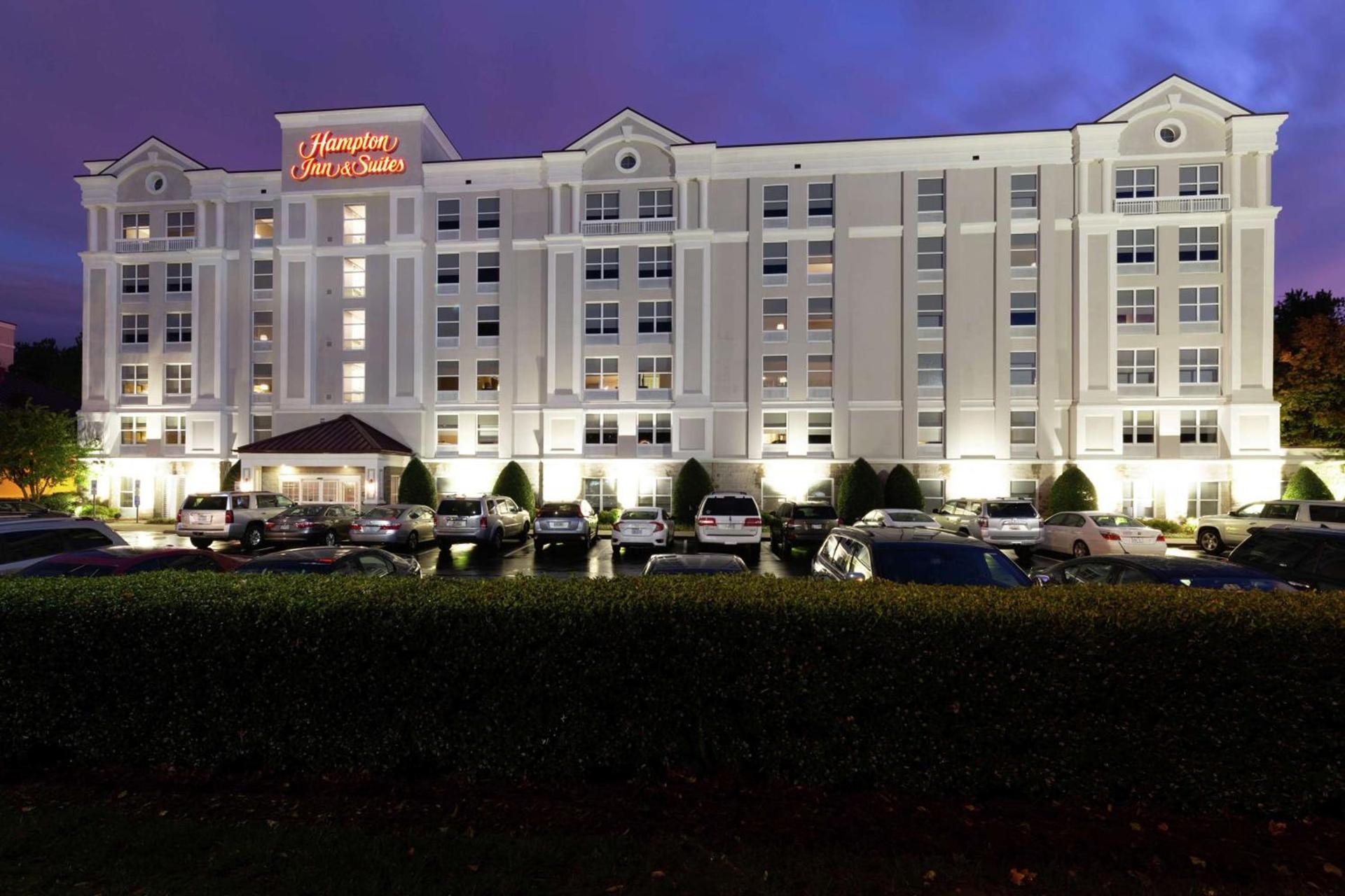Hampton Inn & Suites Raleigh Cary Lenovo Center photo 2