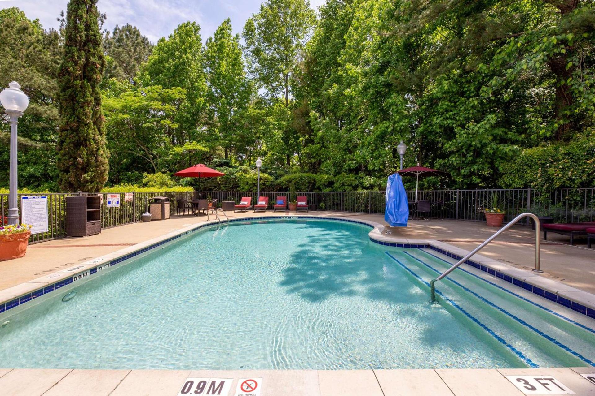 Hampton Inn & Suites Raleigh Cary Lenovo Center photo 12