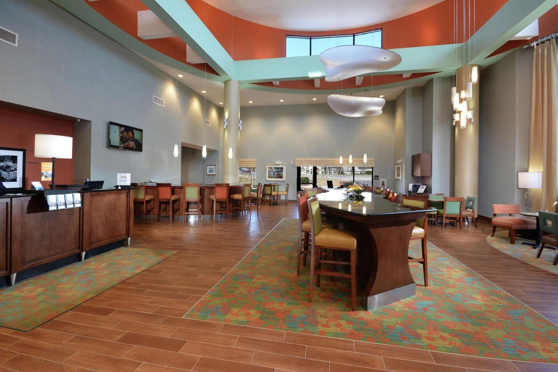Hampton Inn Raleigh/Durham Airport photo 5