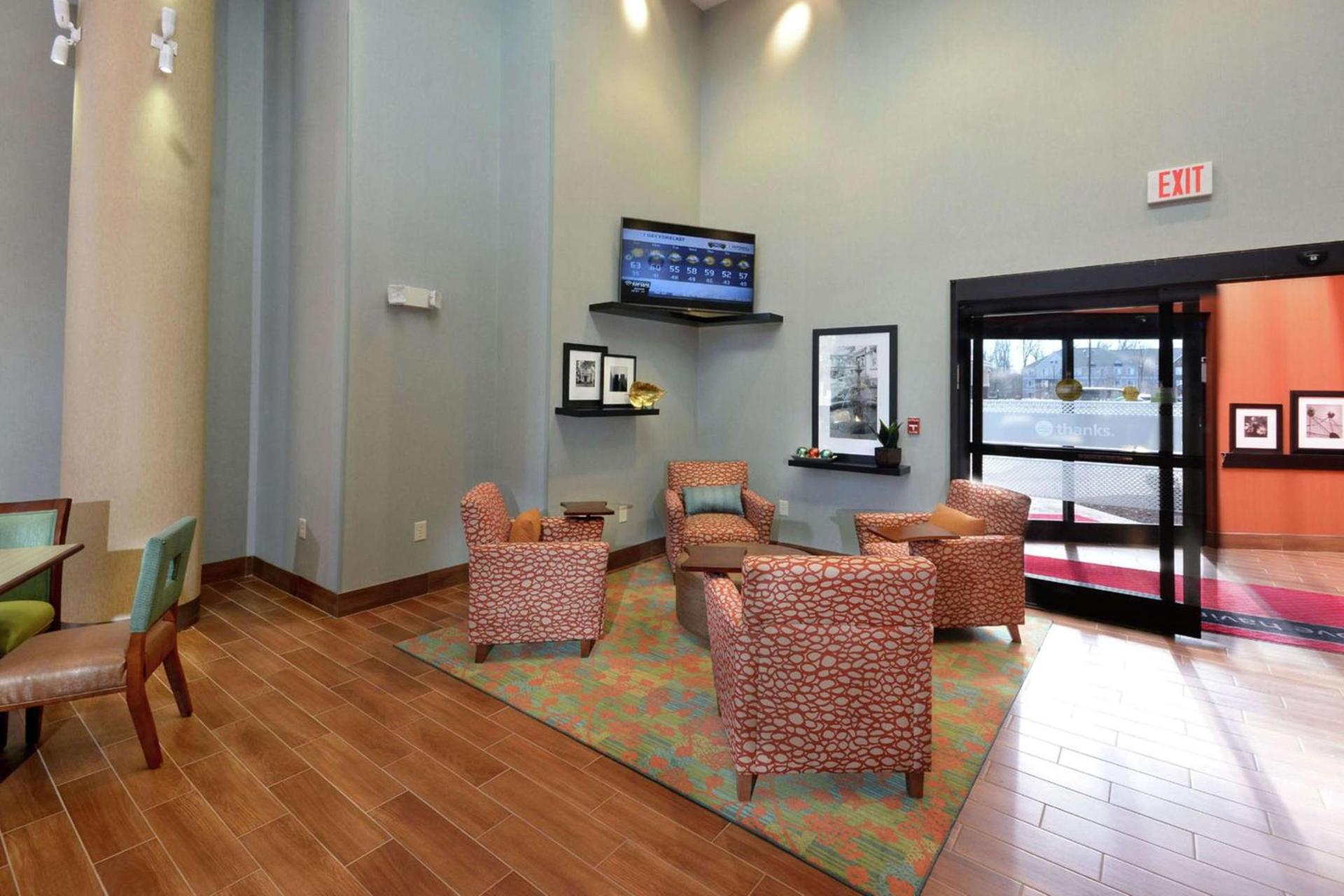 Hampton Inn Raleigh/Durham Airport photo 6