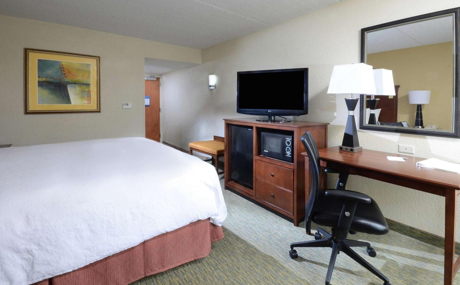 Hampton Inn Raleigh/Durham Airport photo 20