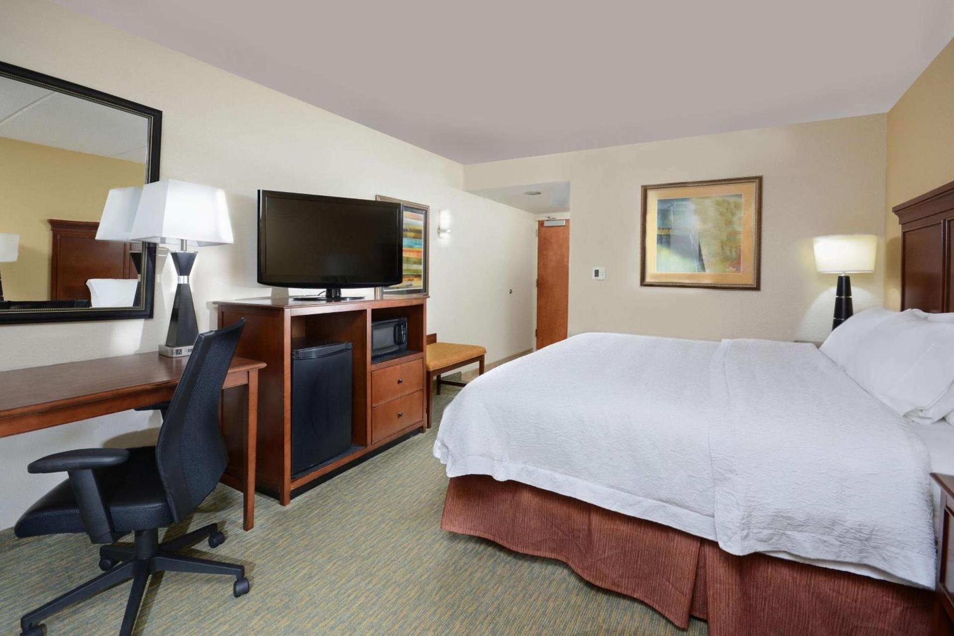 Hampton Inn Raleigh/Durham Airport photo 27