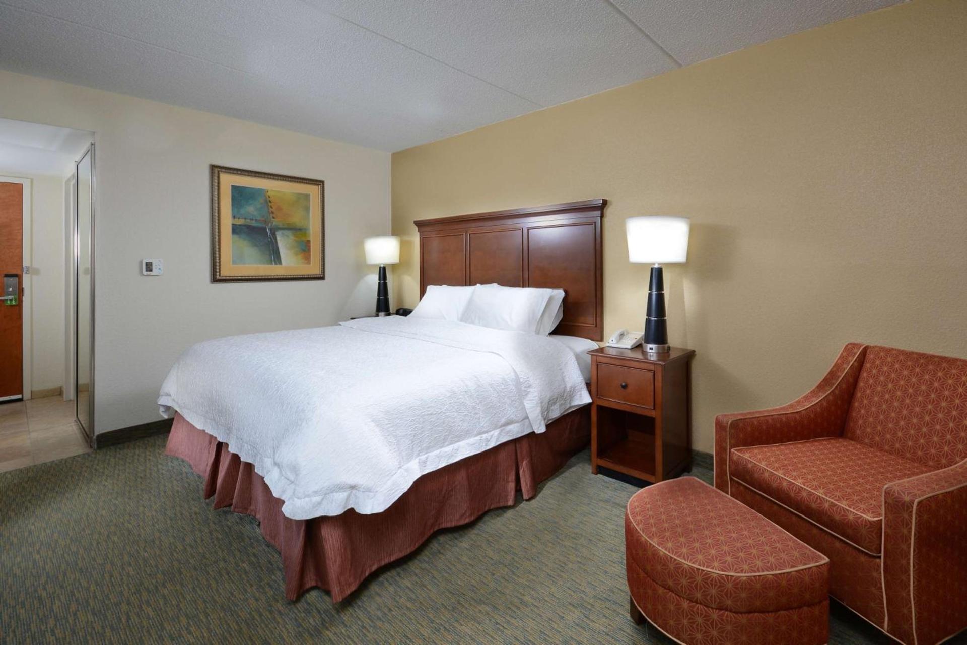 Hampton Inn Raleigh/Durham Airport photo 33