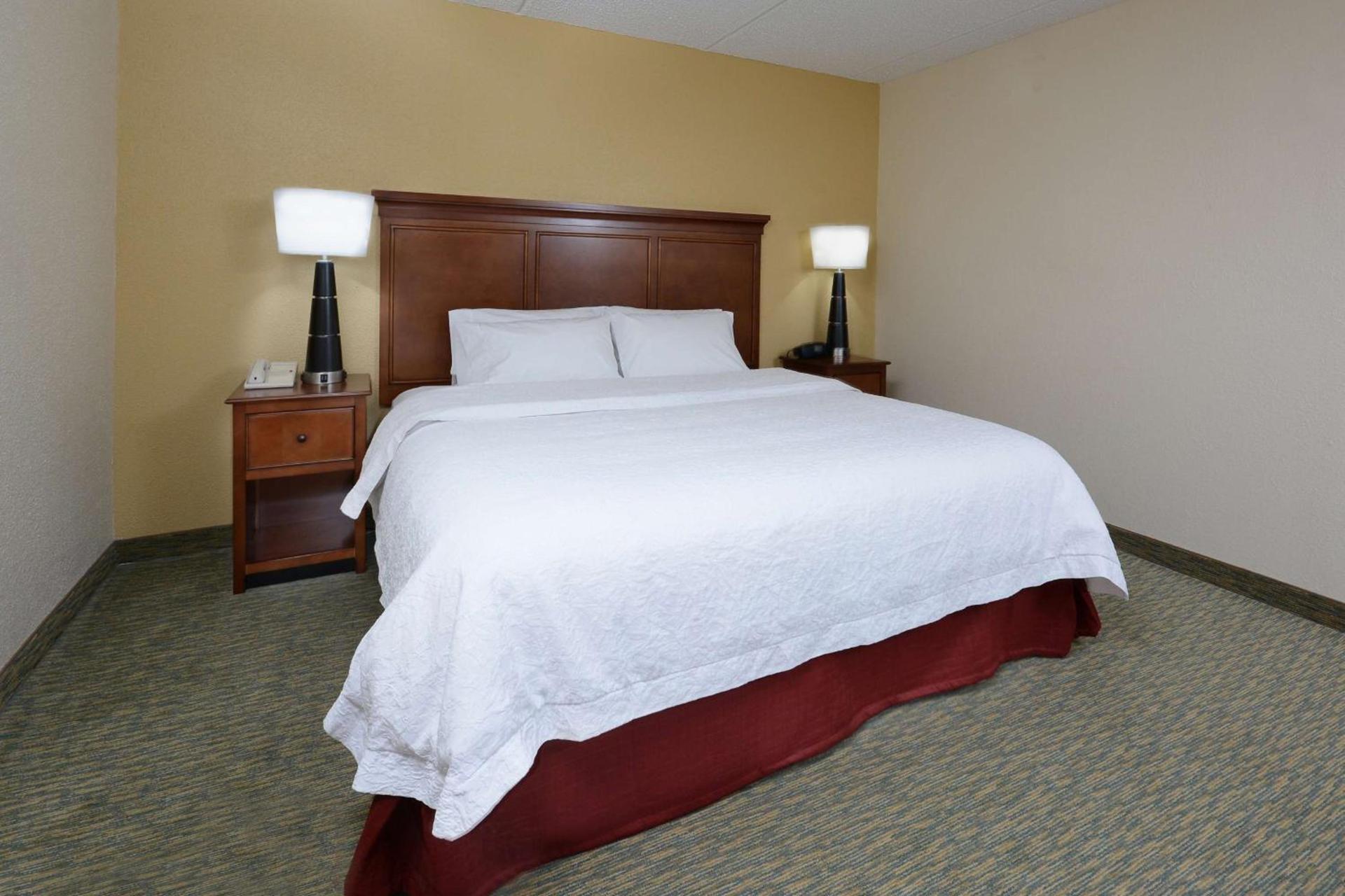 Hampton Inn Raleigh/Durham Airport photo 36