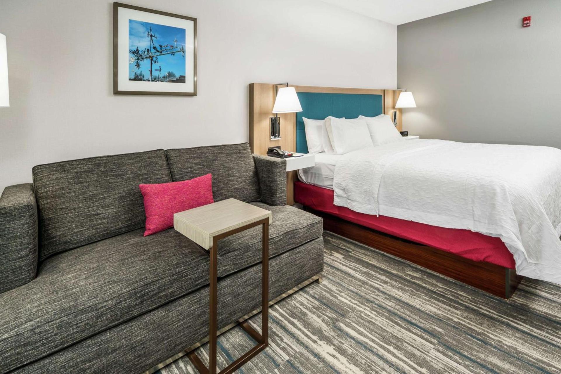 Hampton Inn Wilson Downtown photo 31