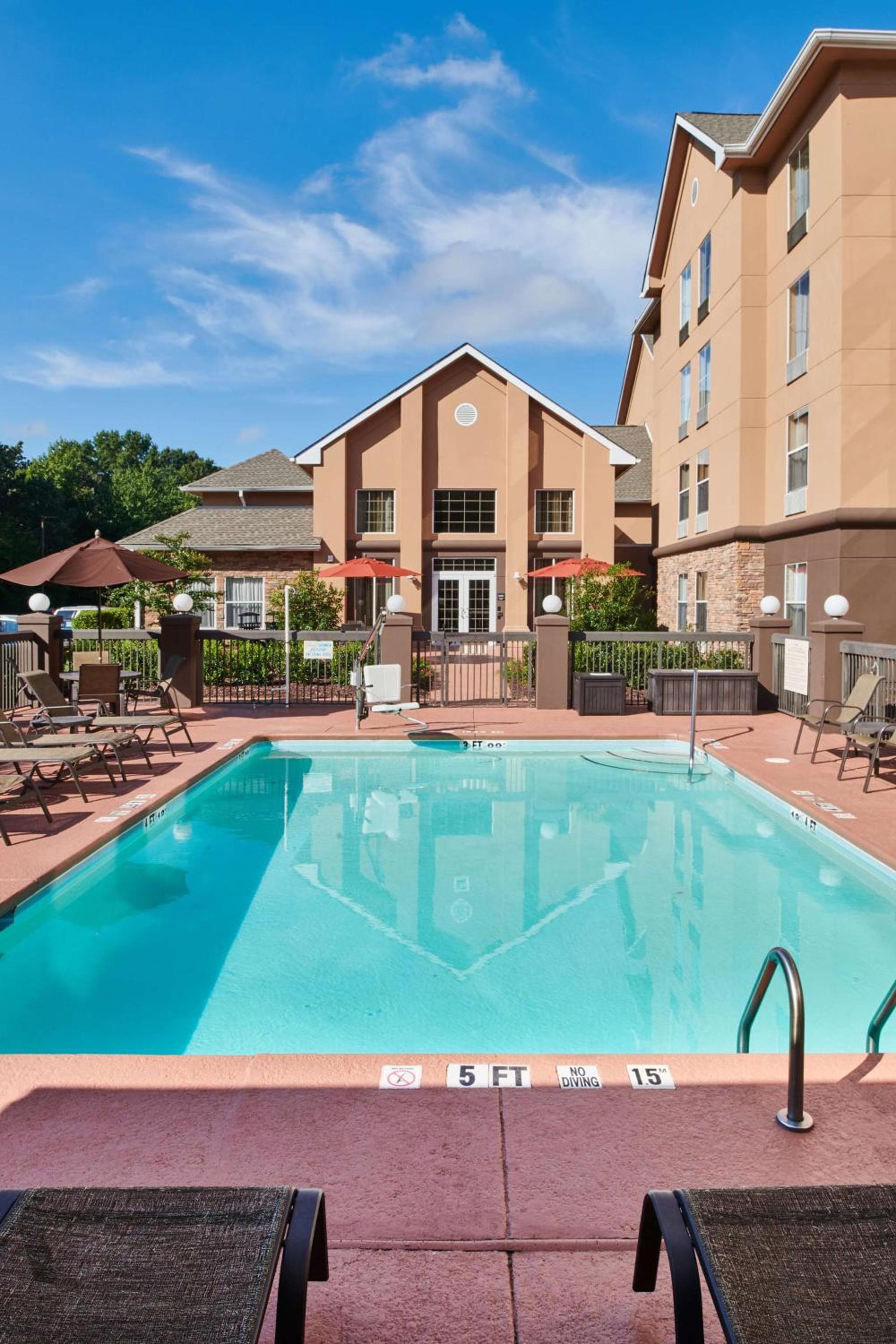 Hampton Inn & Suites Chapel Hill/Durham photo 8