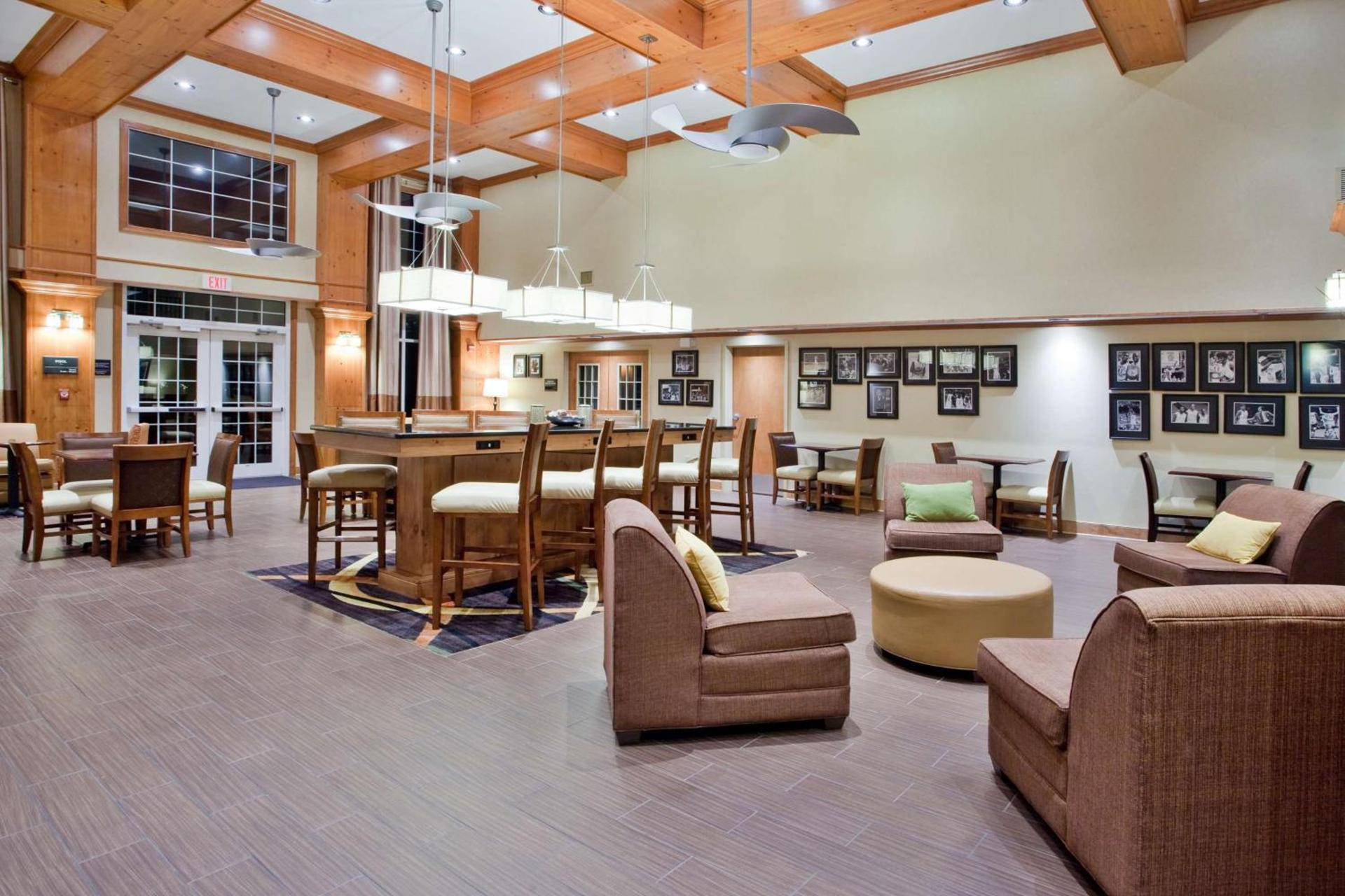 Hampton Inn & Suites Chapel Hill/Durham photo 14