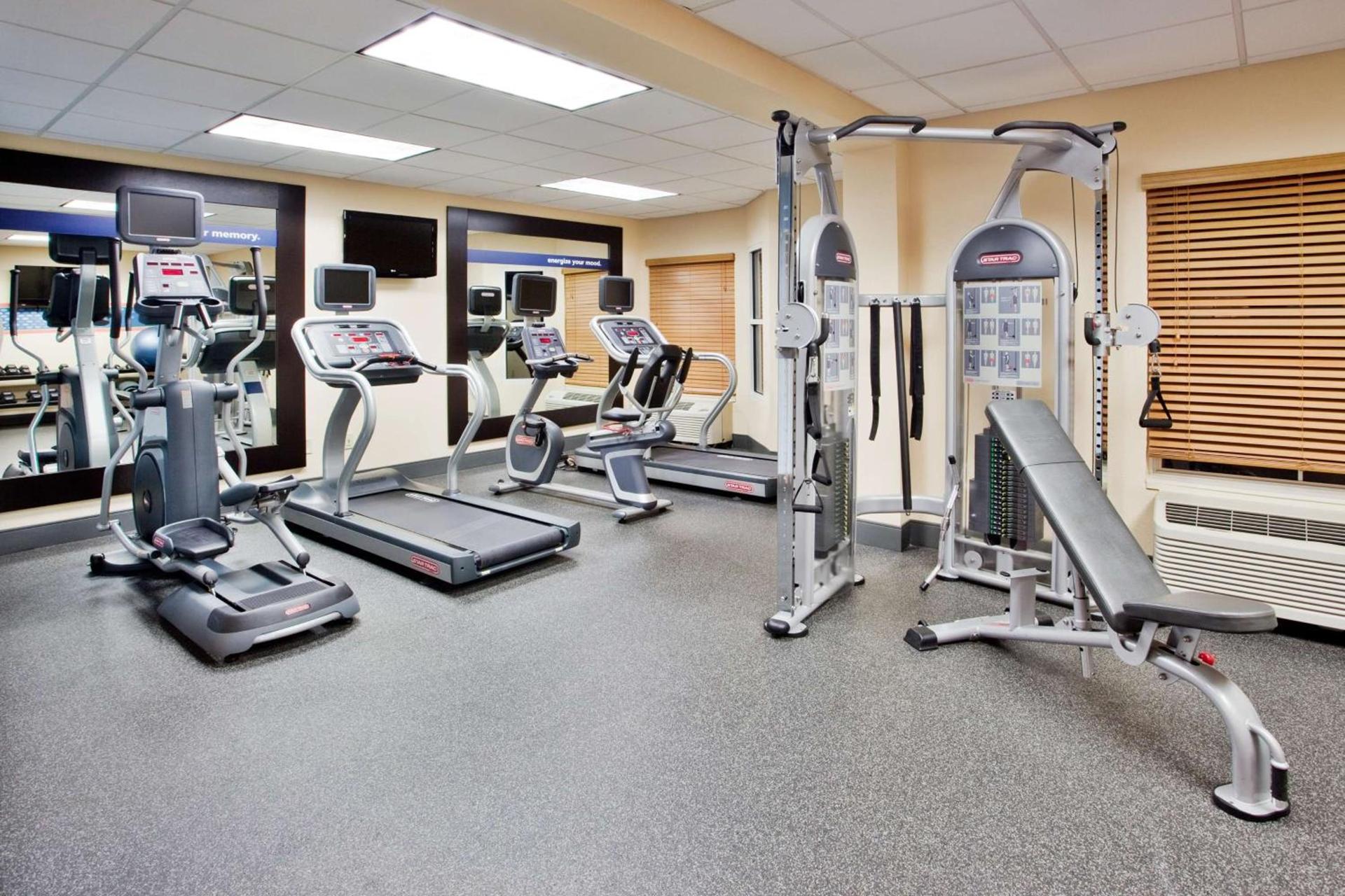 Hampton Inn & Suites Chapel Hill/Durham photo 16