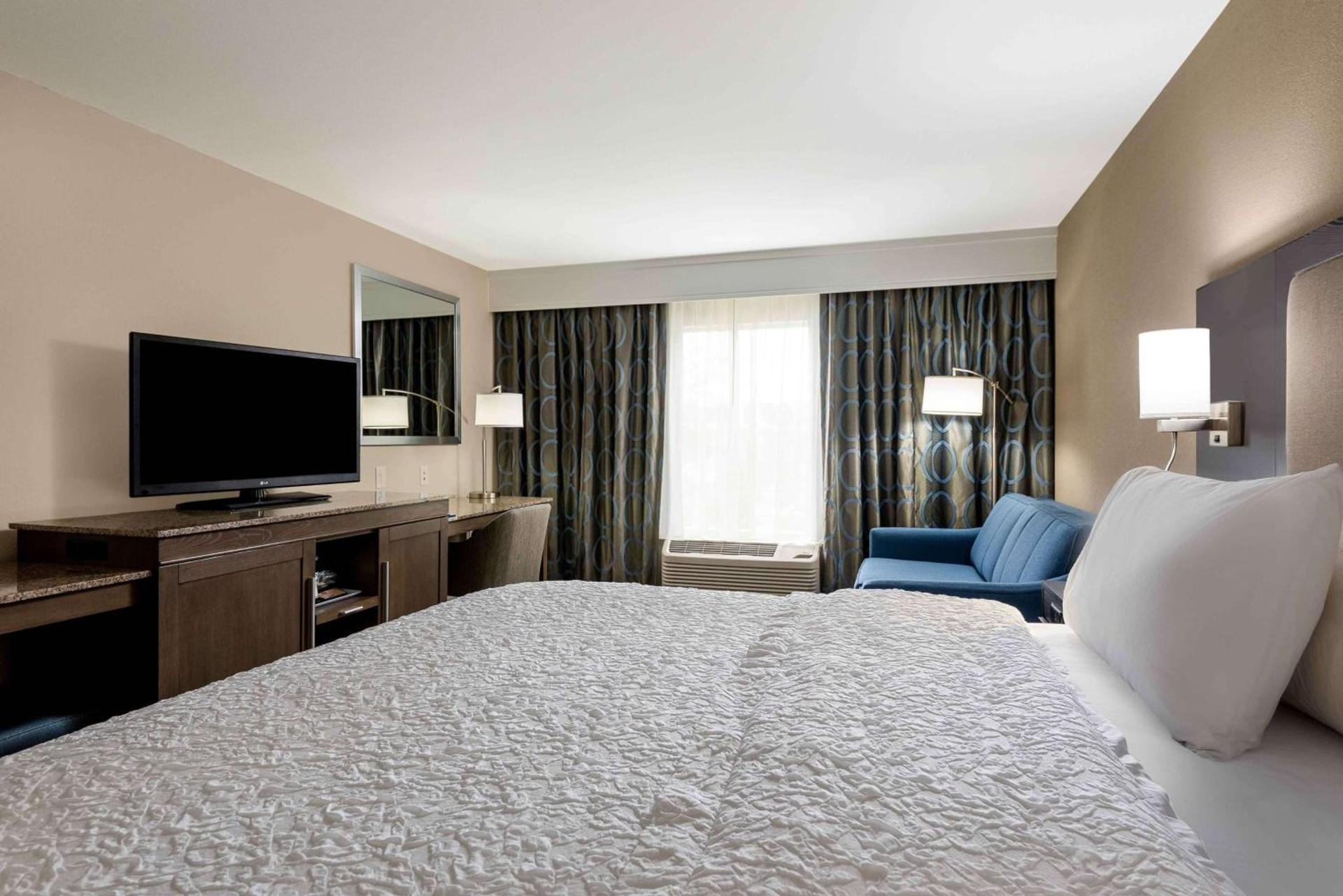 Hampton Inn & Suites Chapel Hill/Durham photo 28