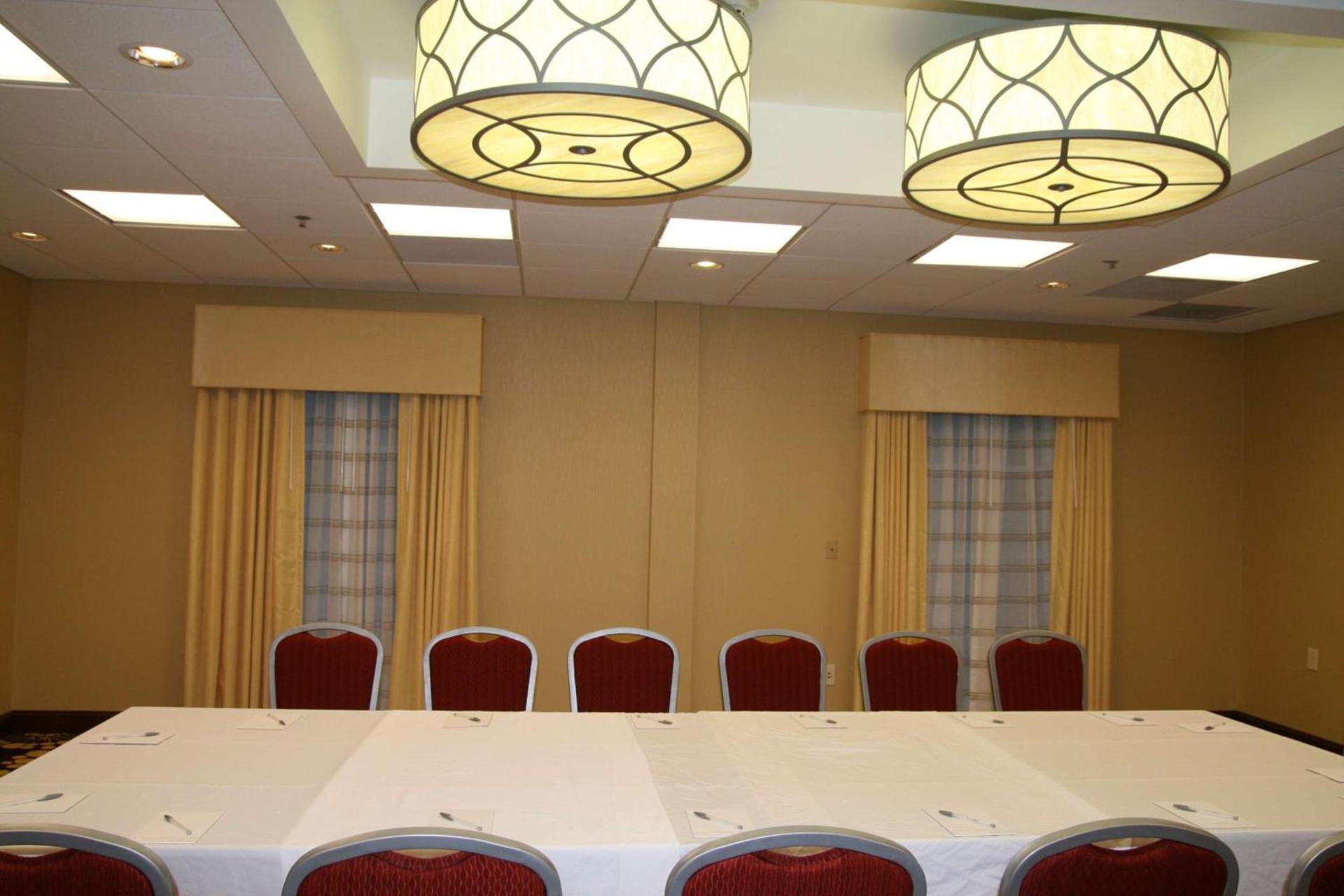 Hampton Inn Richmond - Airport photo 41