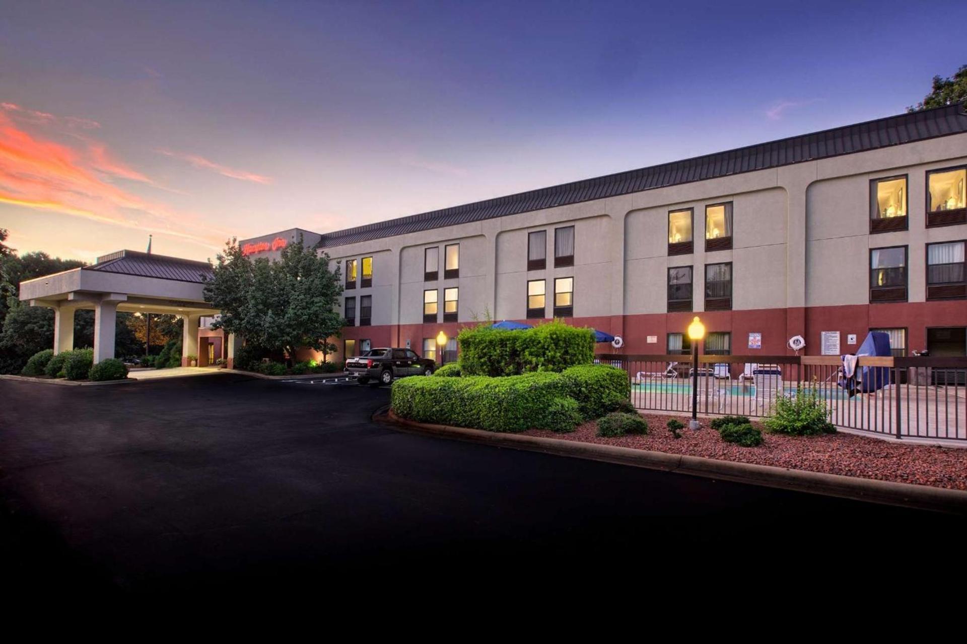 Hampton Inn Raleigh/Garner photo 4