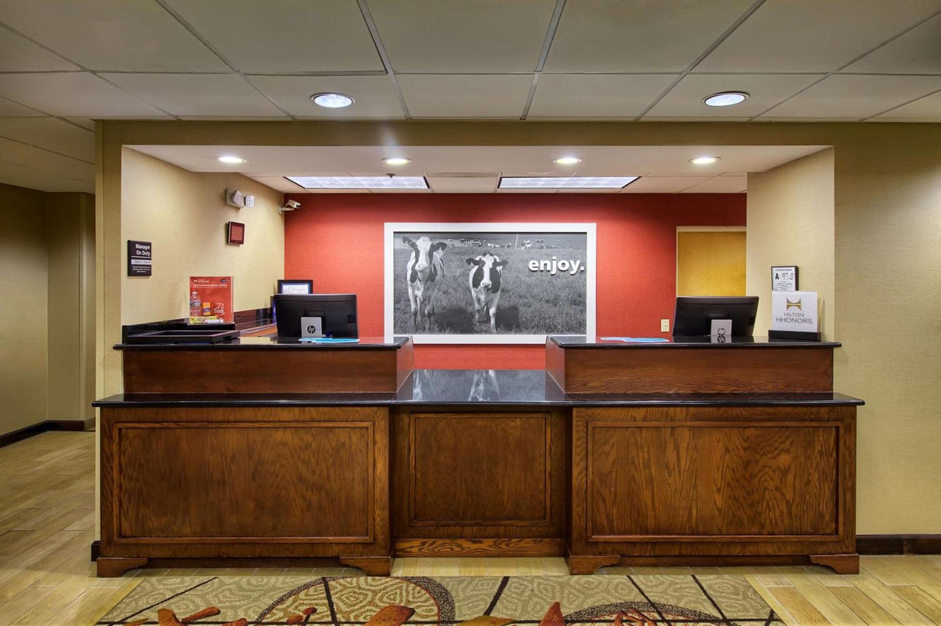 Hampton Inn Raleigh/Garner photo 6