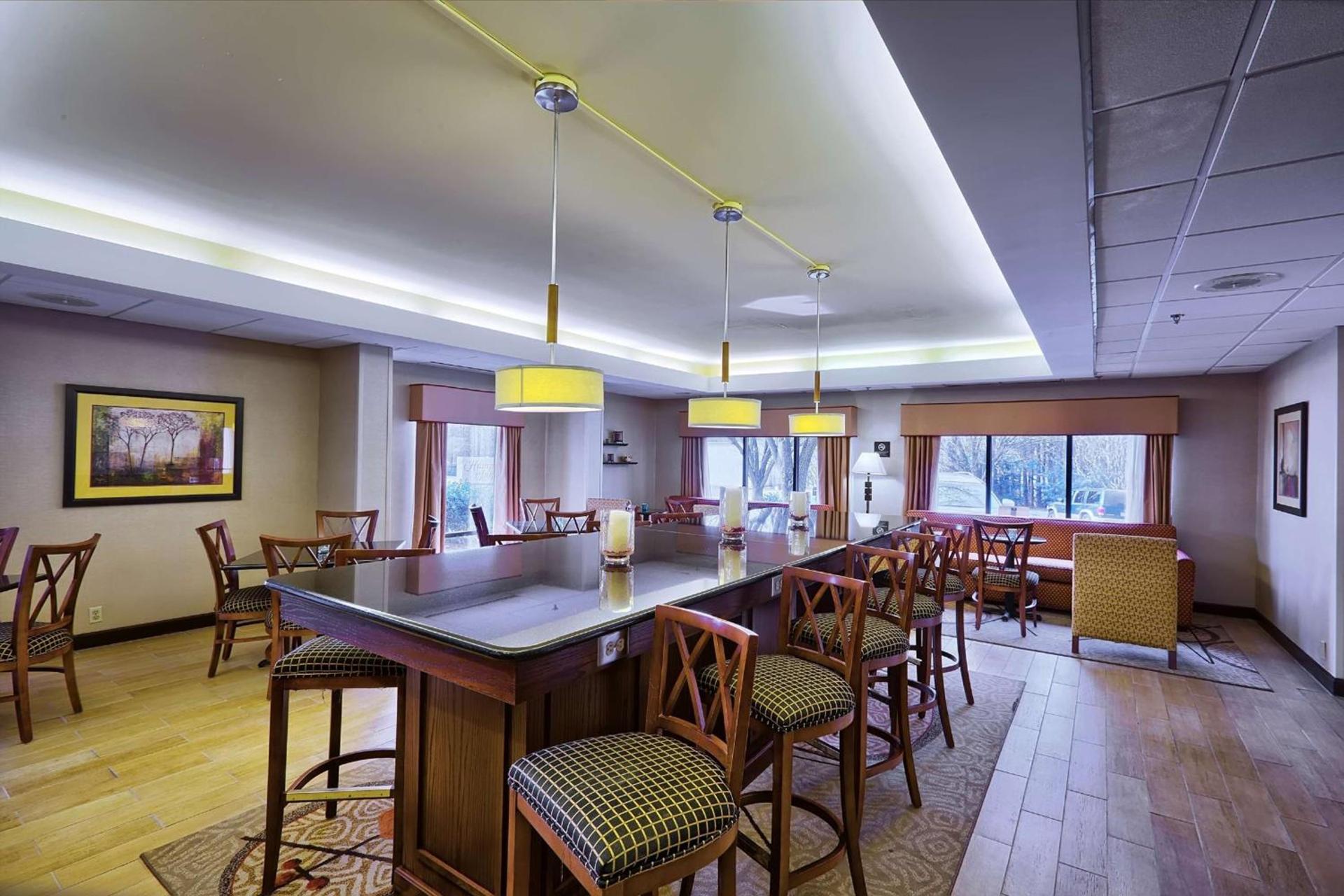 Hampton Inn Raleigh/Garner photo 11