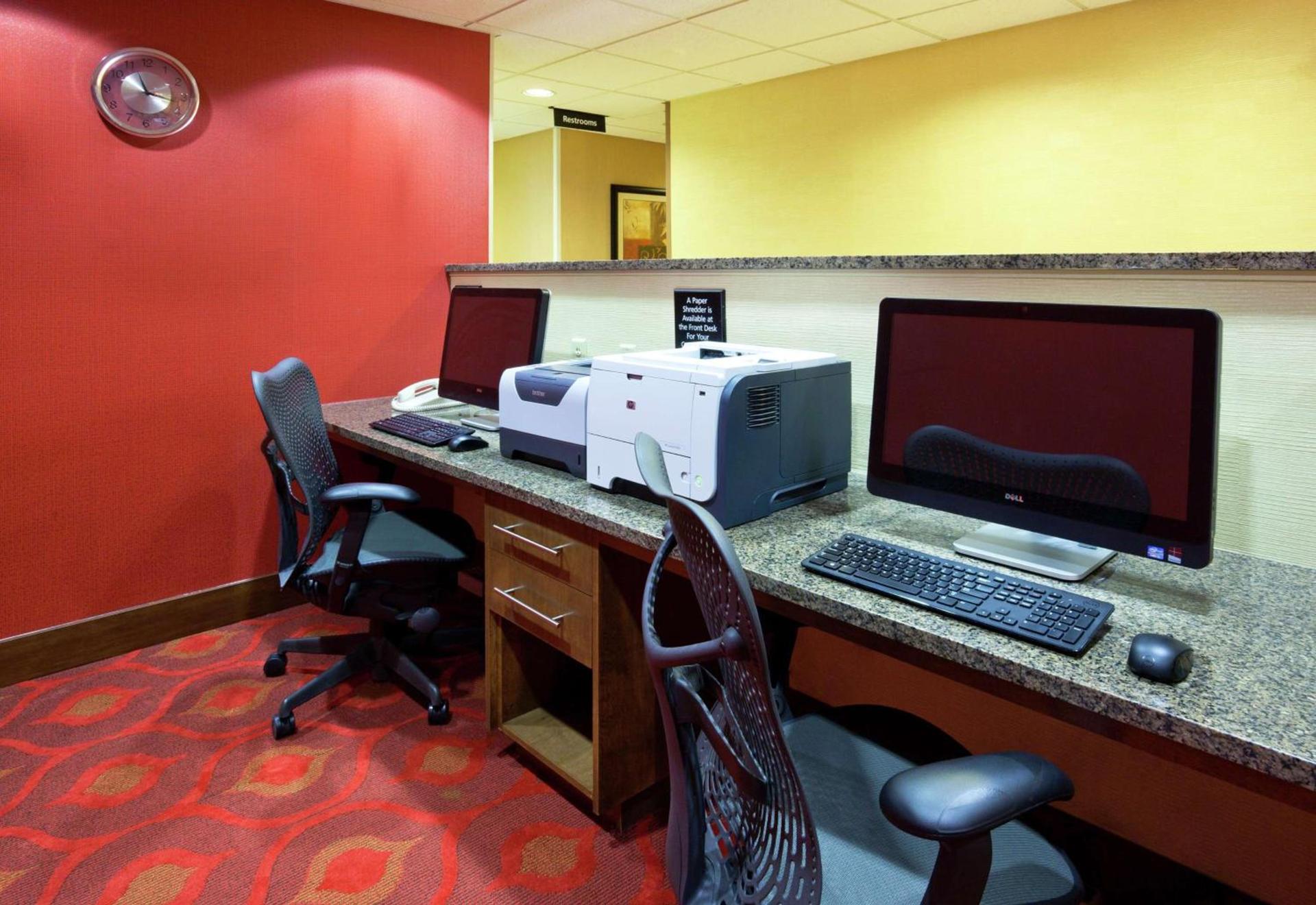 Hampton Inn Rockford photo 20