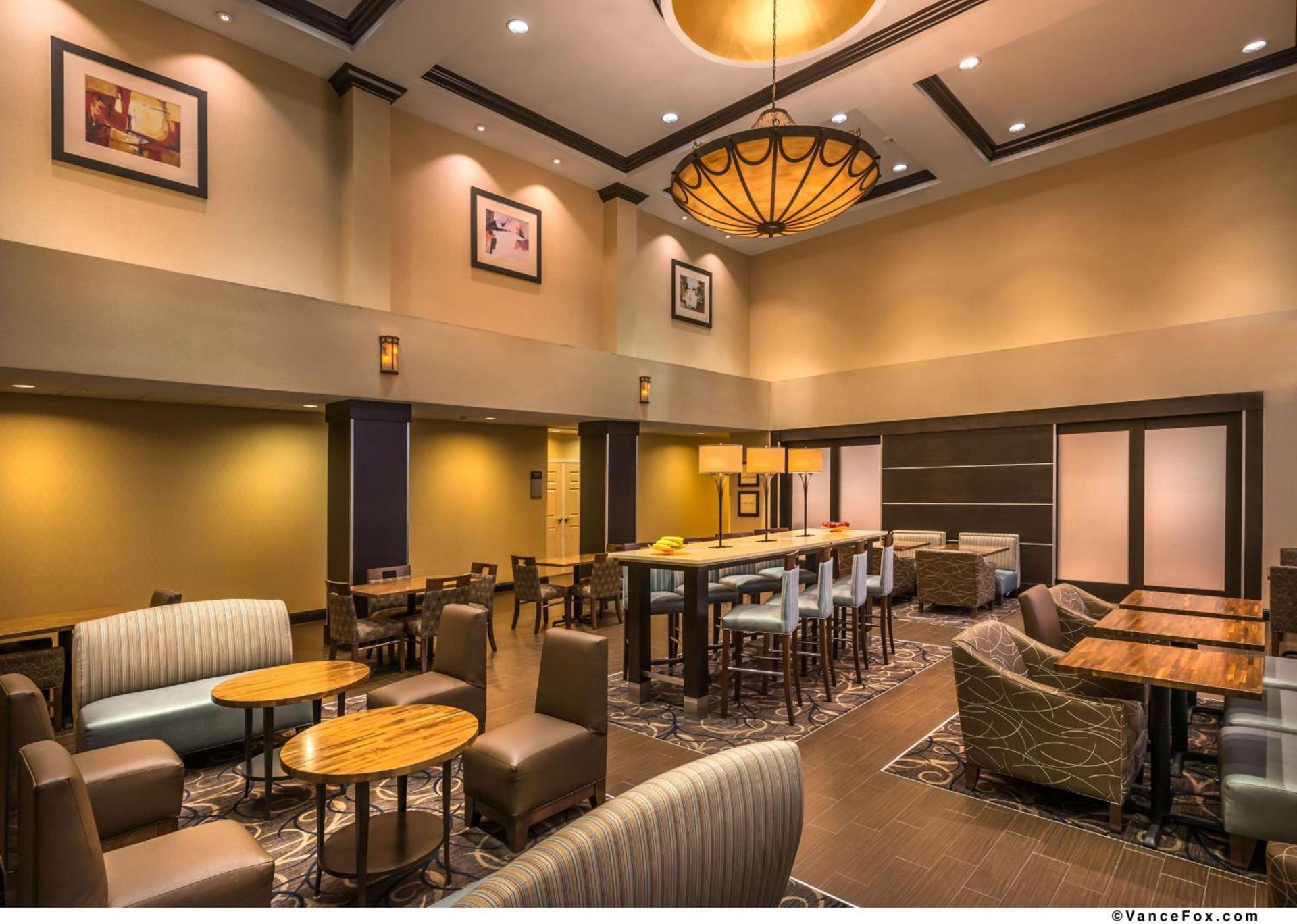 Hampton Inn & Suites Reno photo 4