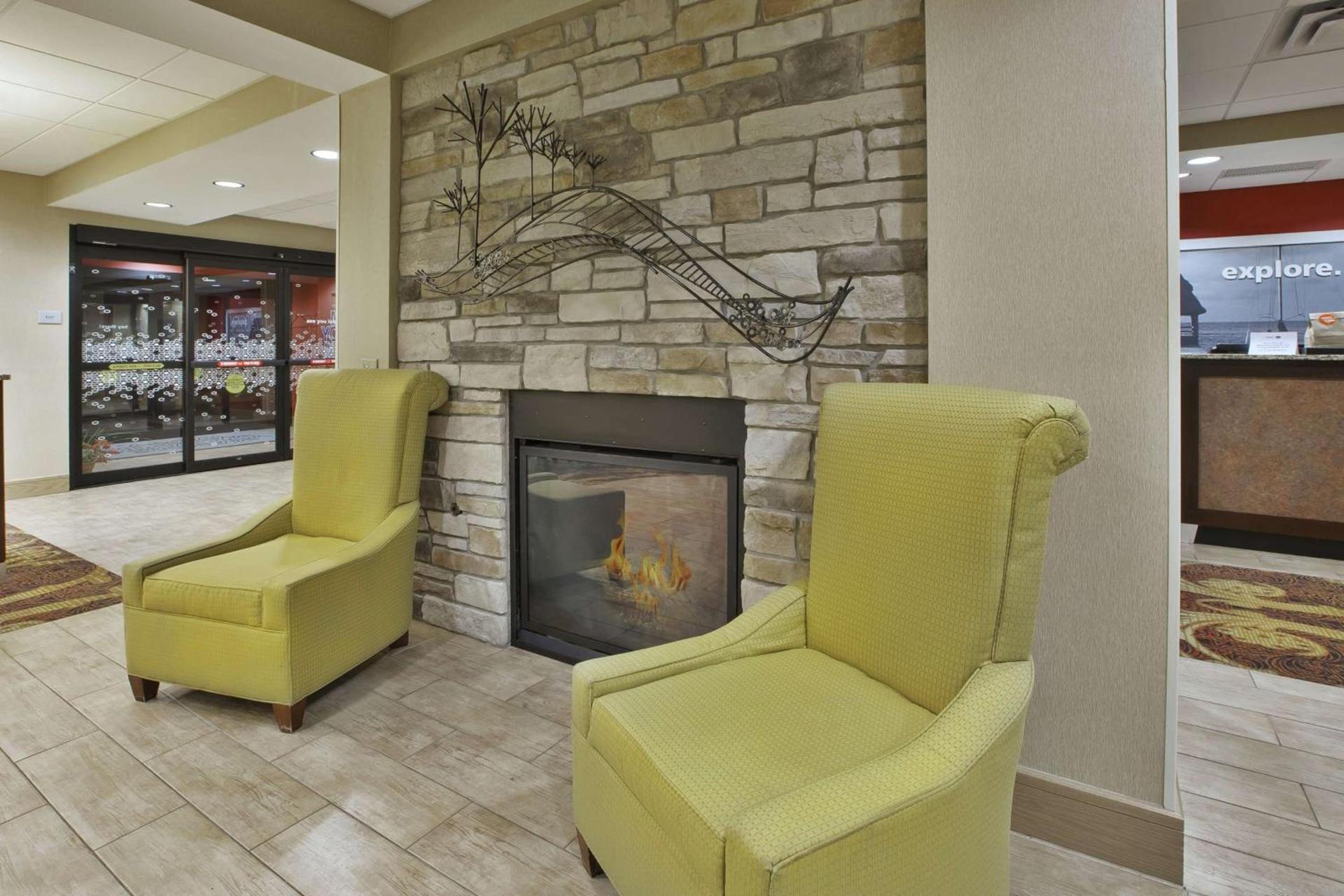 Hampton Inn Brockport photo 6