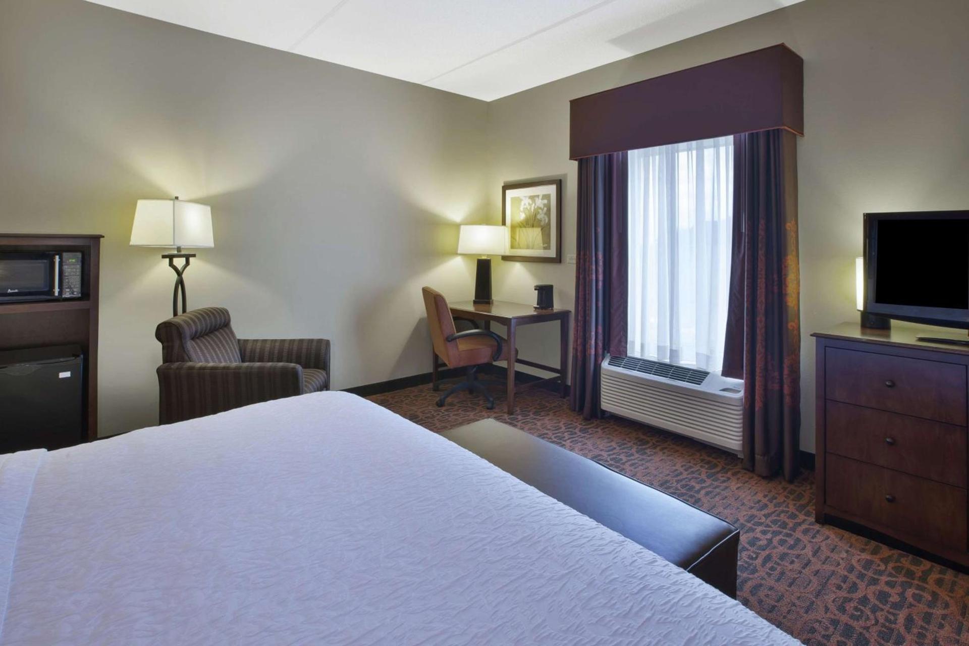 Hampton Inn Brockport photo 26