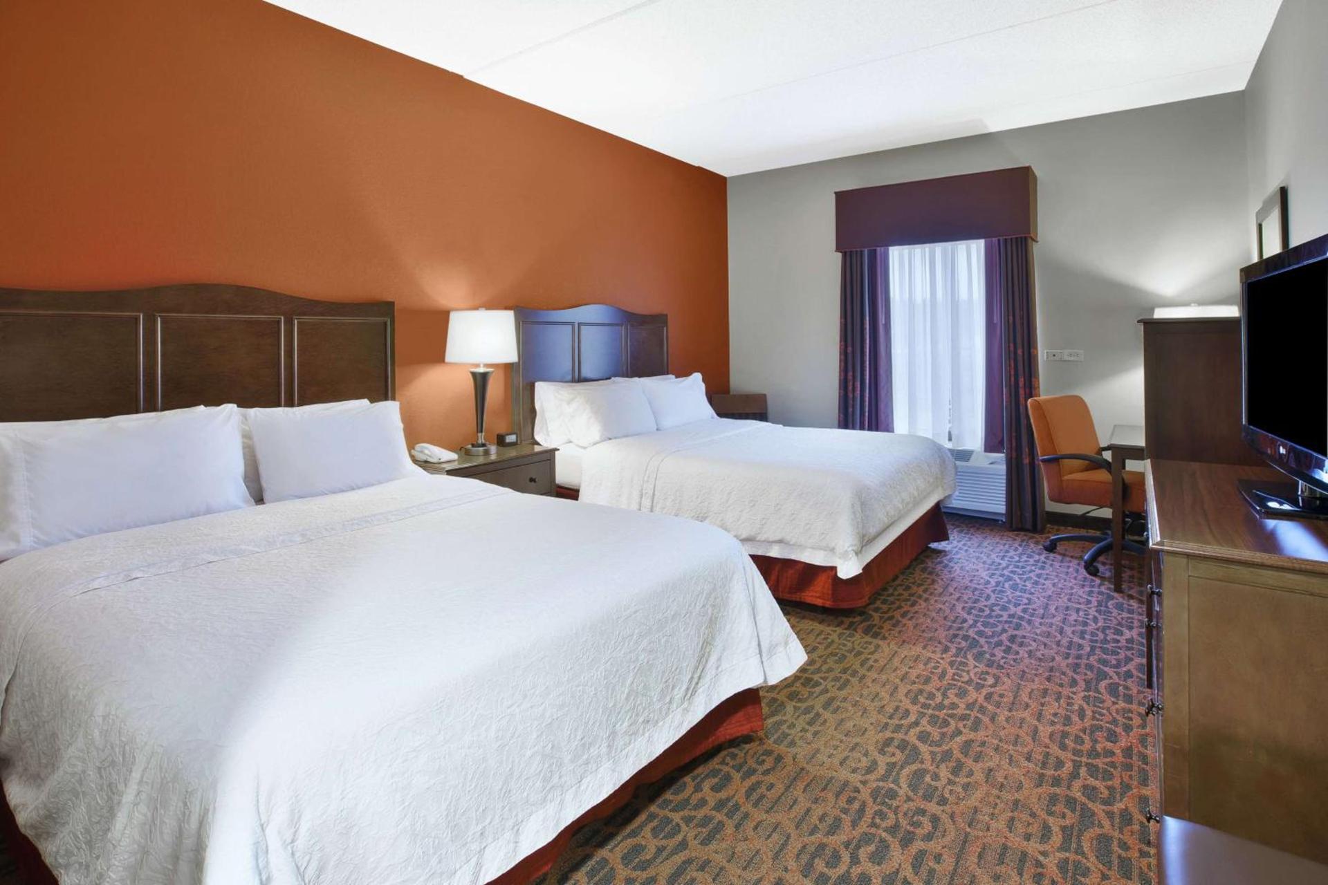 Hampton Inn Brockport photo 28