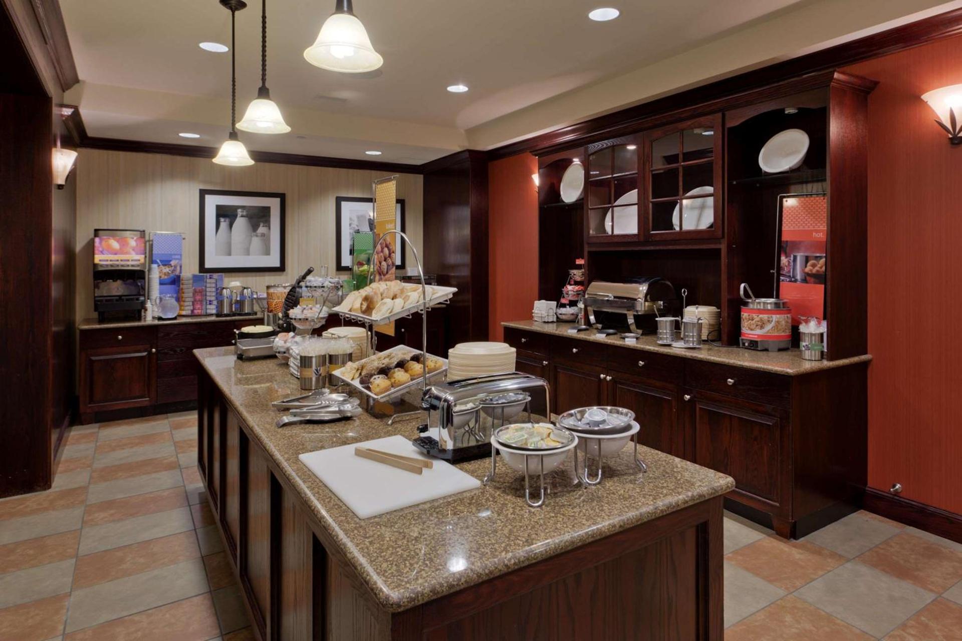 Hampton Inn Rochester-Webster photo 9