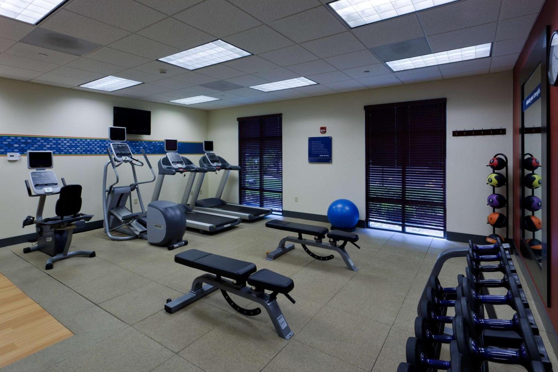 Hampton Inn Rochester-Webster photo 11