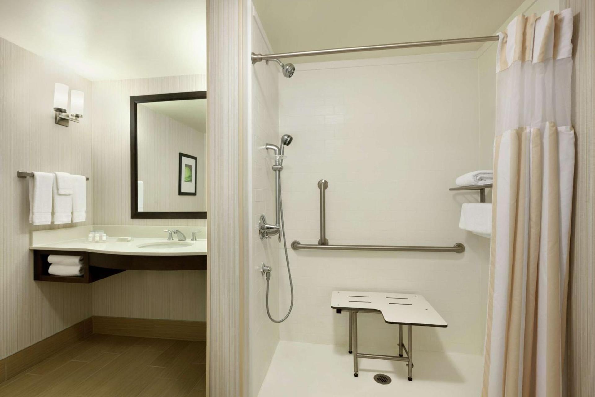 Hilton Garden Inn Rochester/Pittsford photo 38