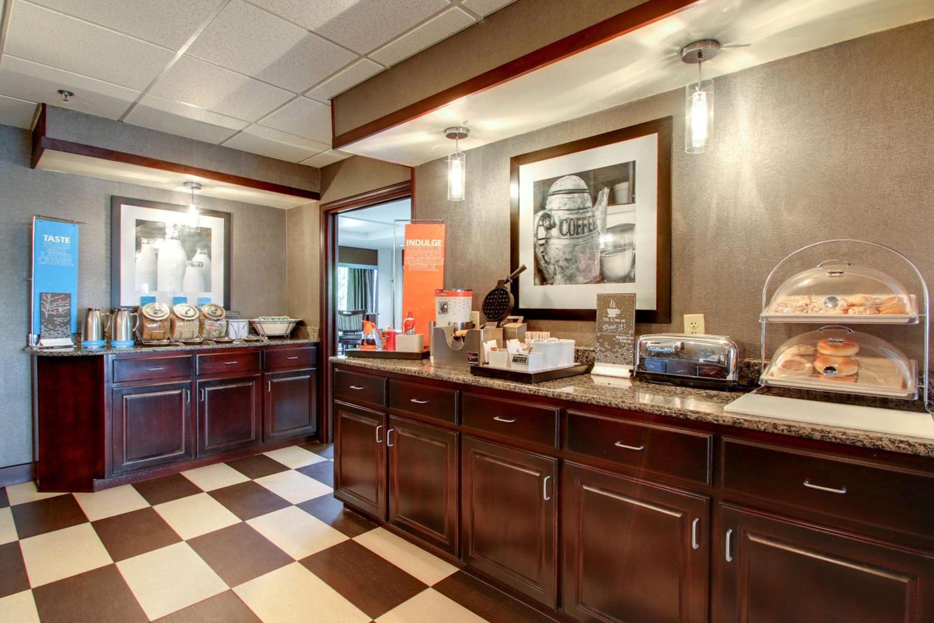 Hampton Inn Rolla photo 19