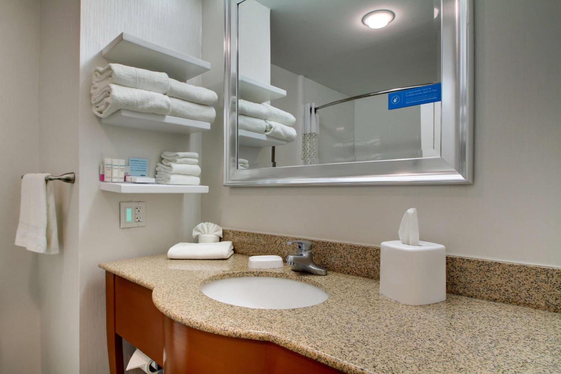 Hampton Inn Rolla photo 44