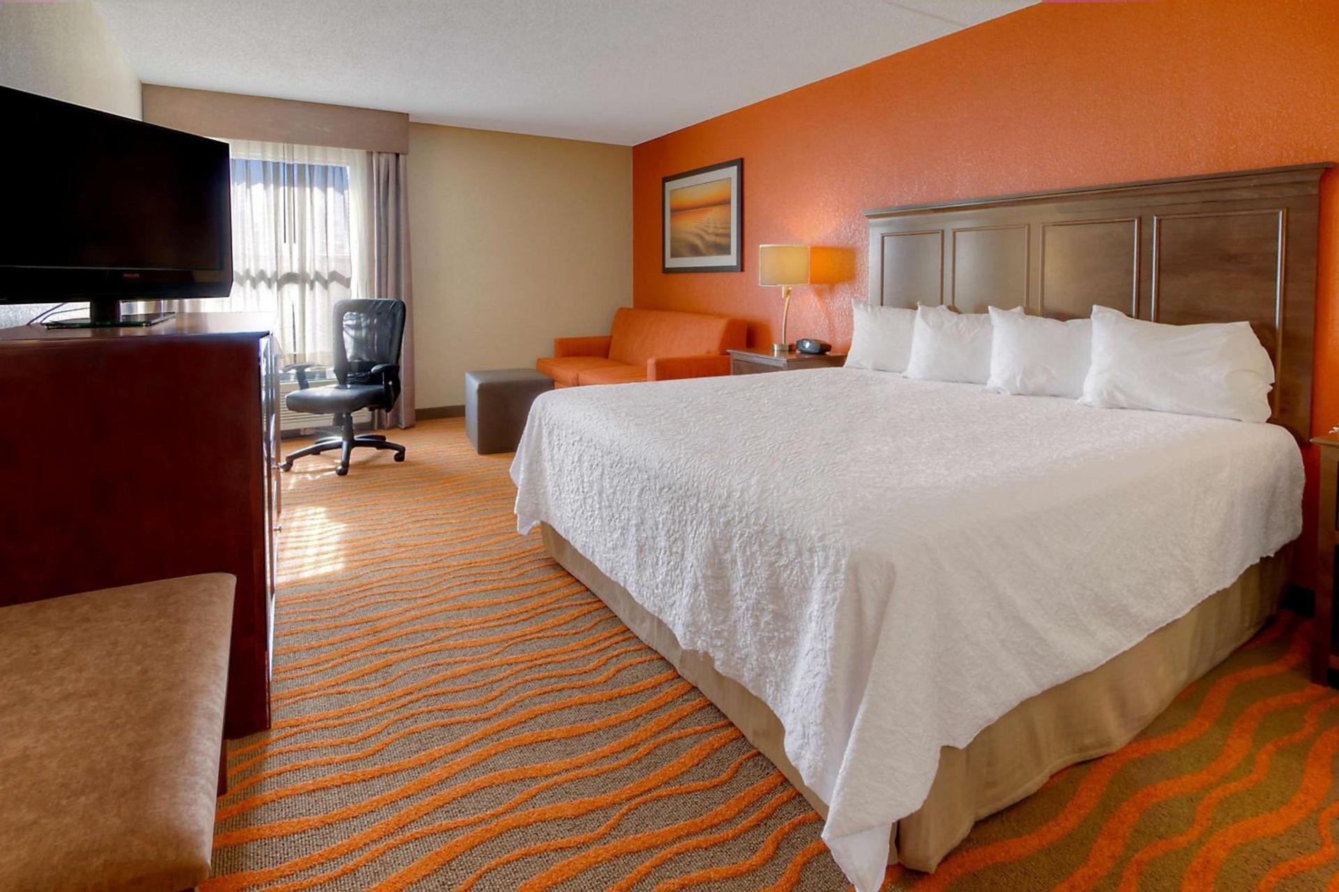 Hampton Inn Russellville photo 36