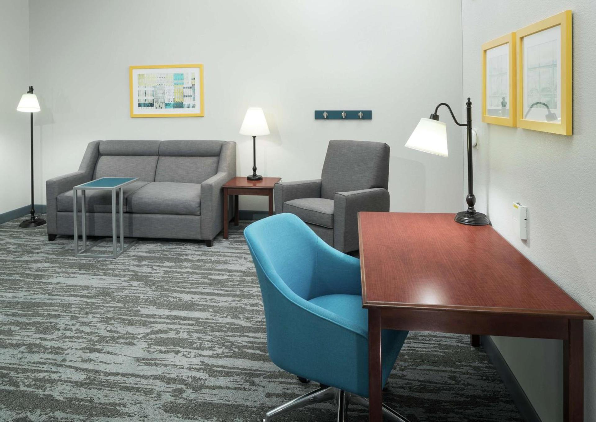 Hampton Inn & Suites Rochester-North photo 31