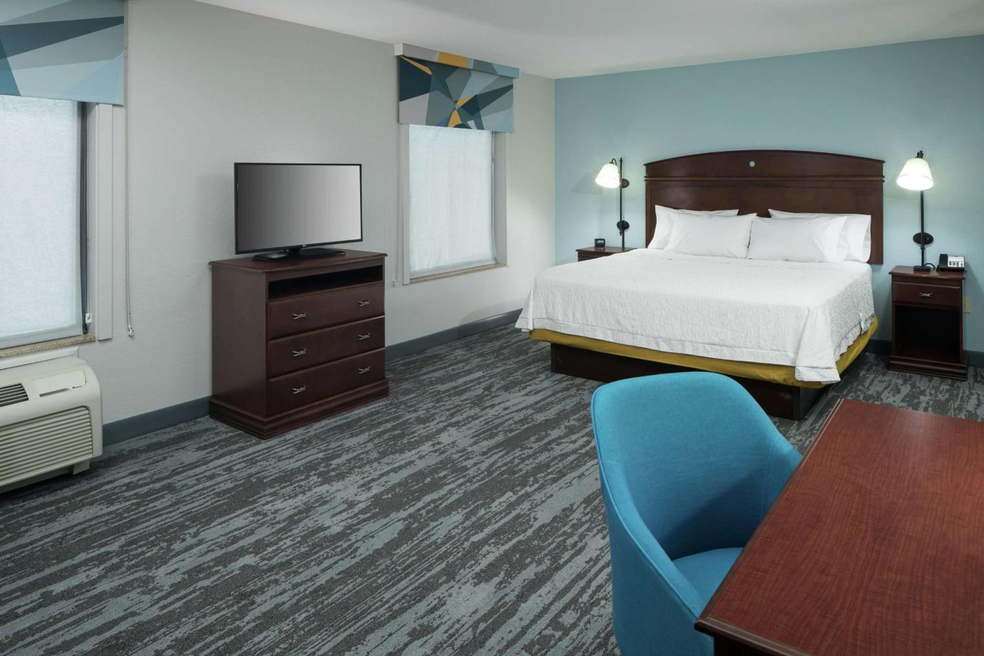 Hampton Inn & Suites Rochester-North photo 38