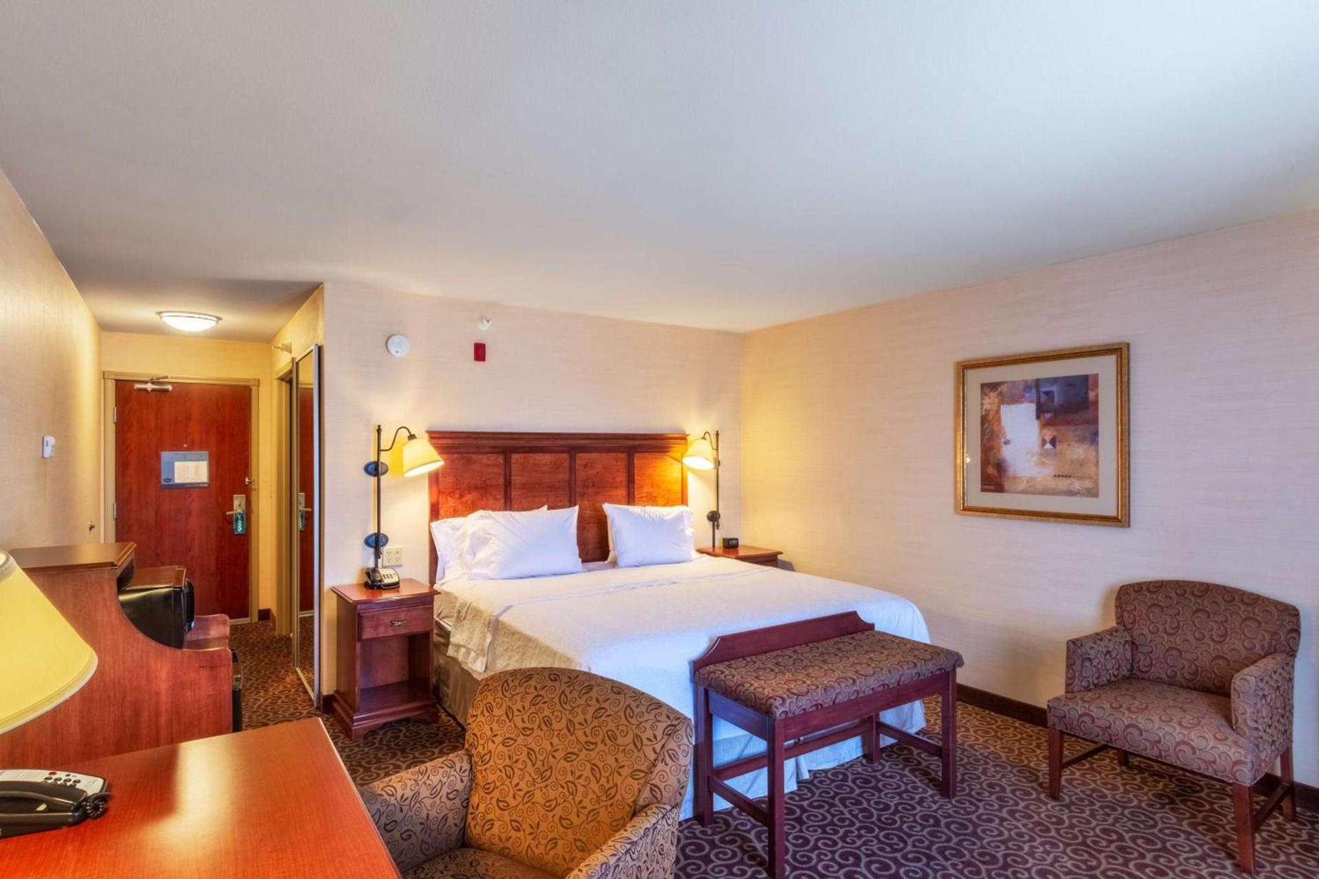 Hampton Inn Rawlins photo 14