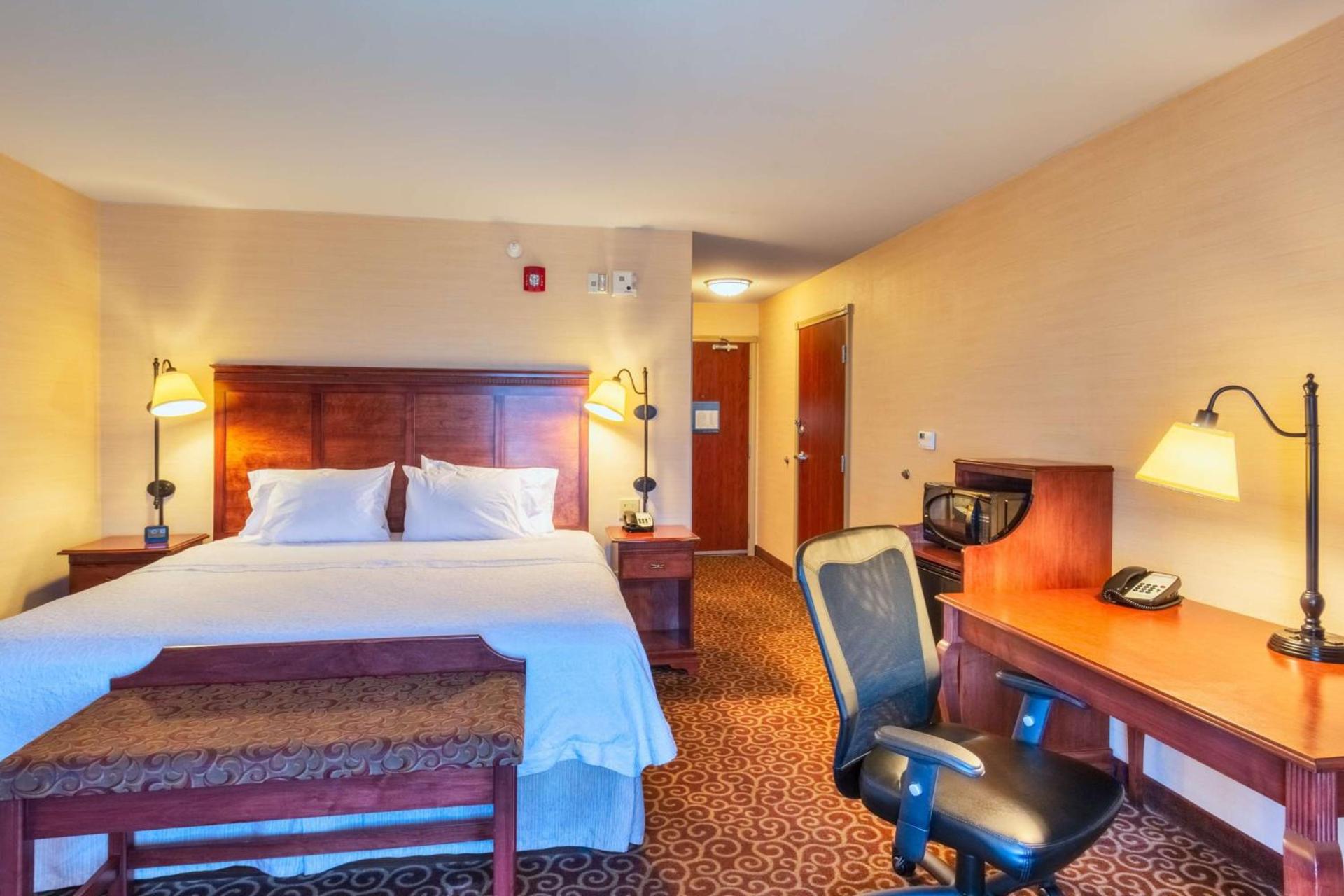 Hampton Inn Rawlins photo 15