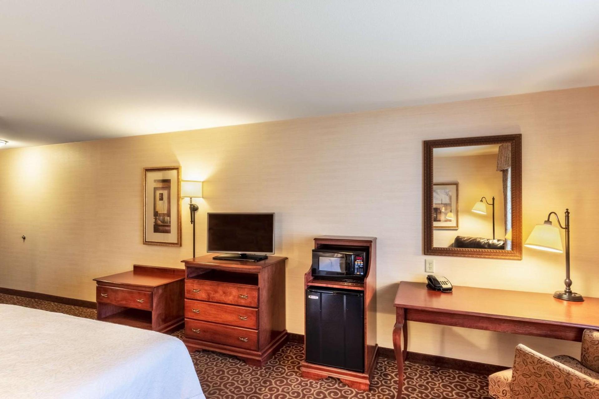 Hampton Inn Rawlins photo 17