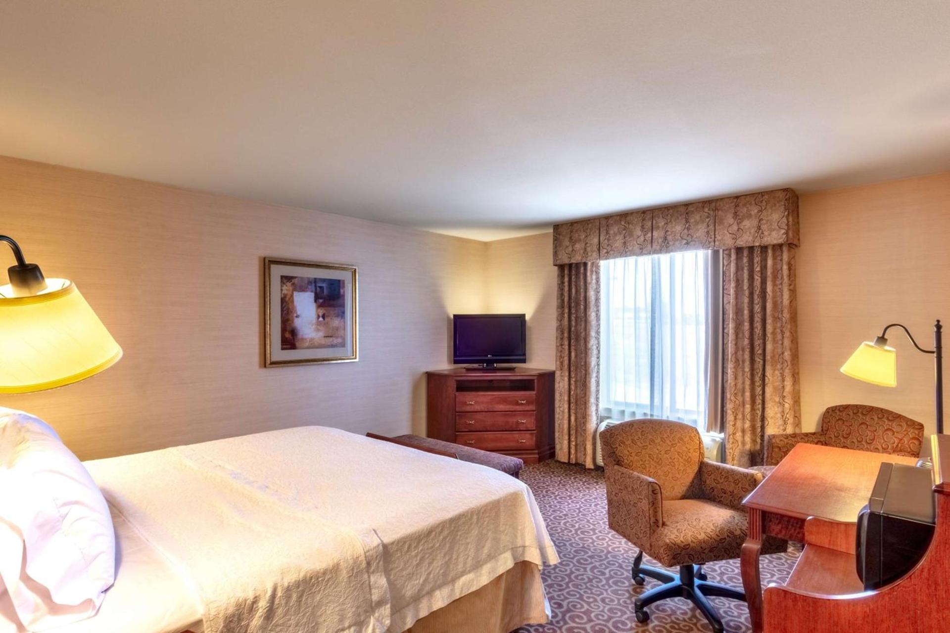 Hampton Inn Rawlins photo 16