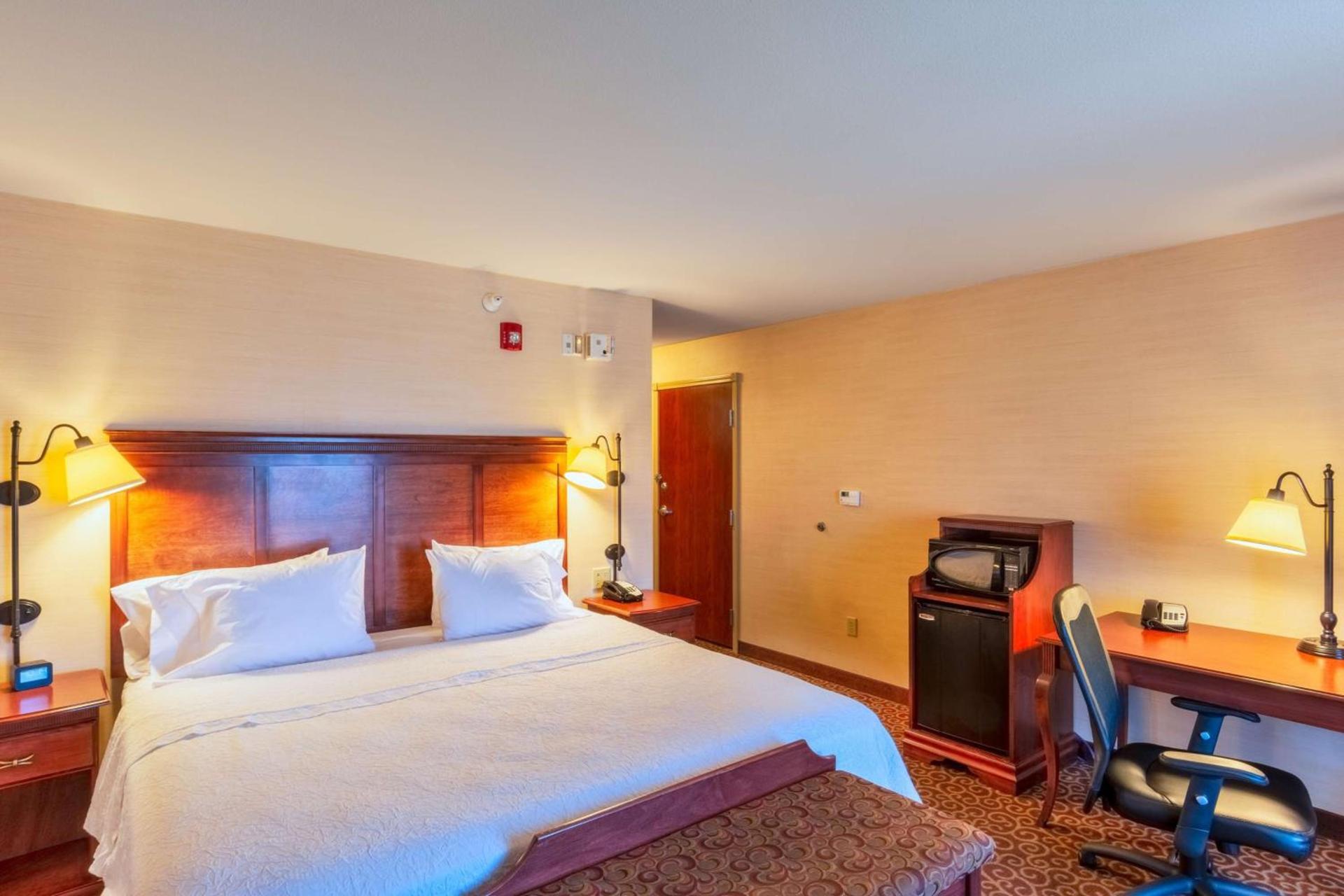 Hampton Inn Rawlins photo 21