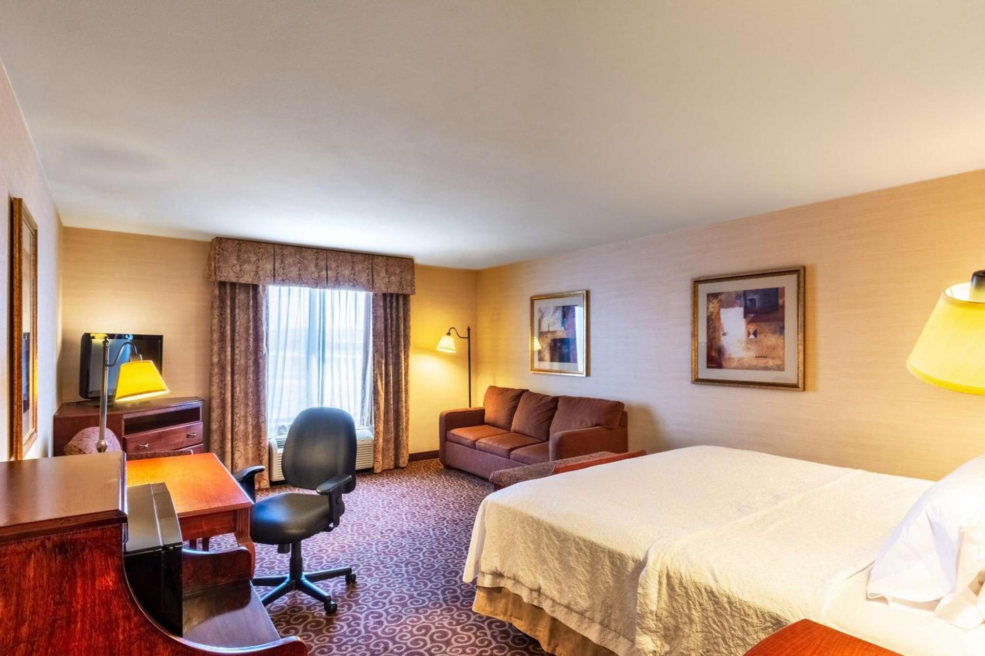 Hampton Inn Rawlins photo 25
