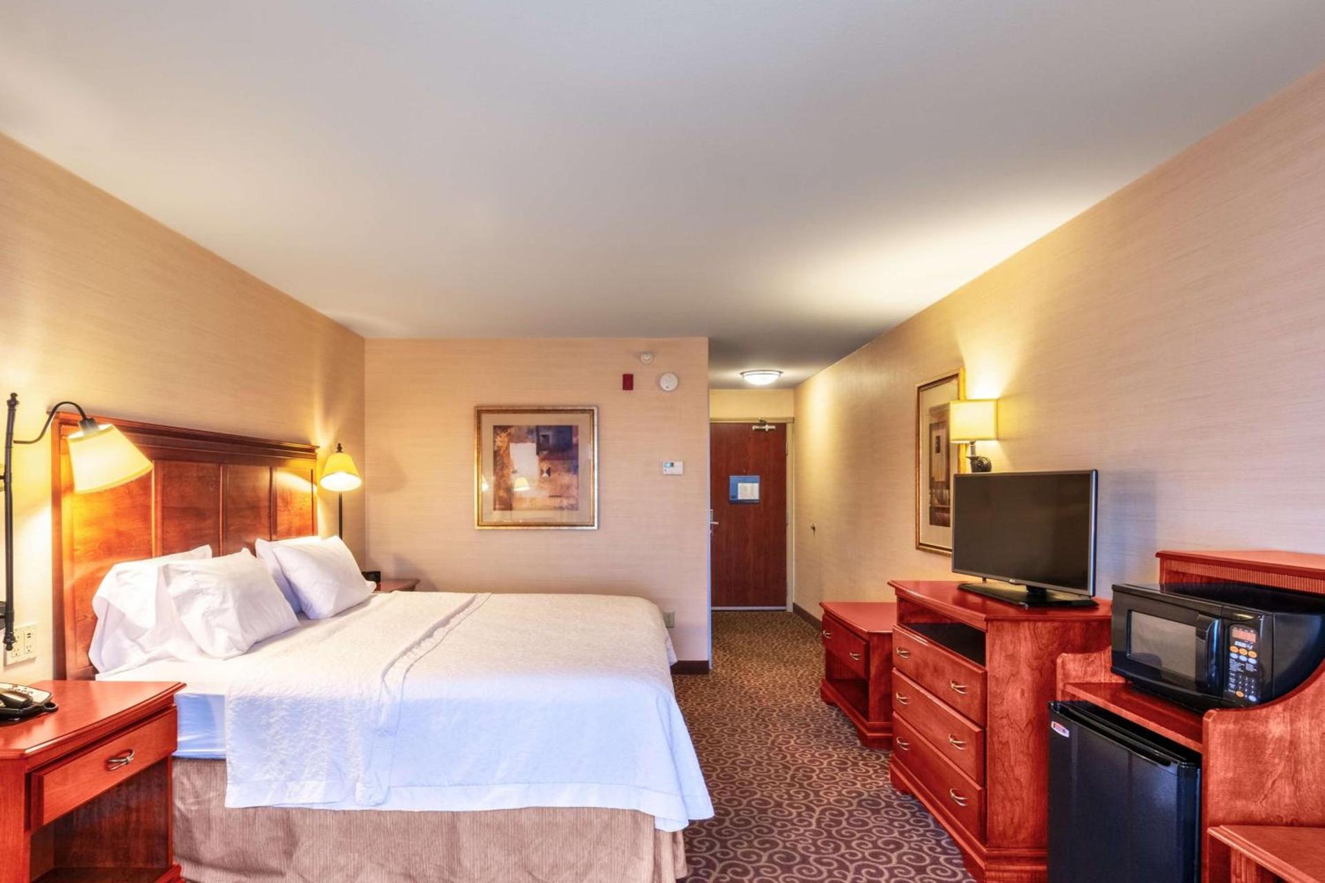 Hampton Inn Rawlins photo 41
