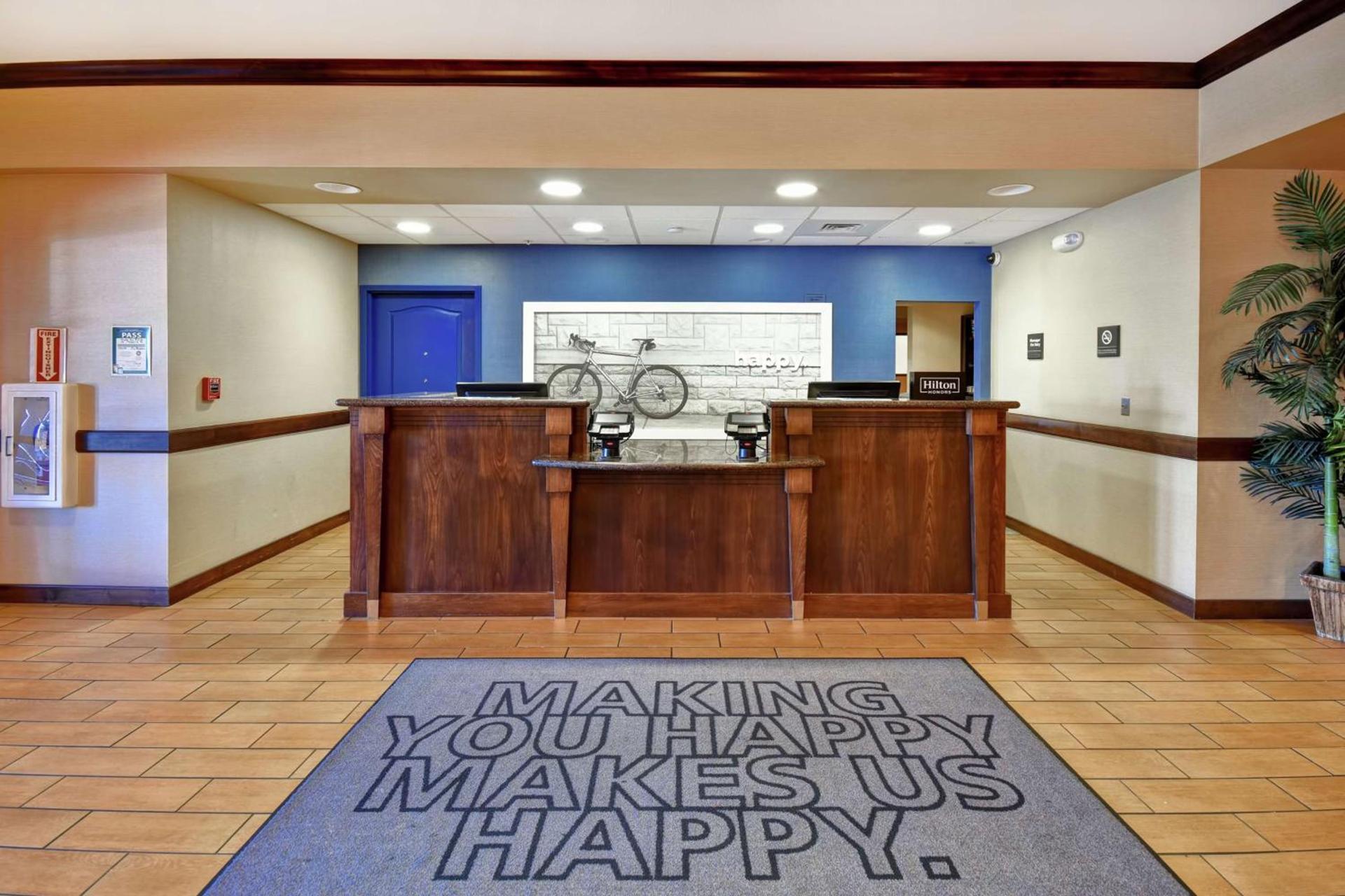 Hampton Inn & Suites Folsom photo 6