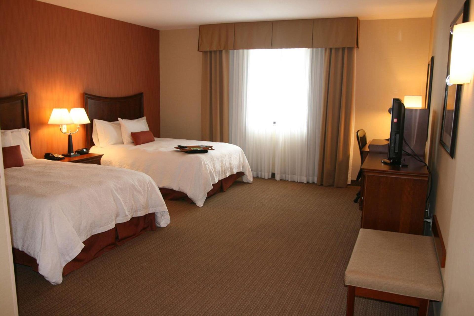 Hampton Inn & Suites Folsom photo 46